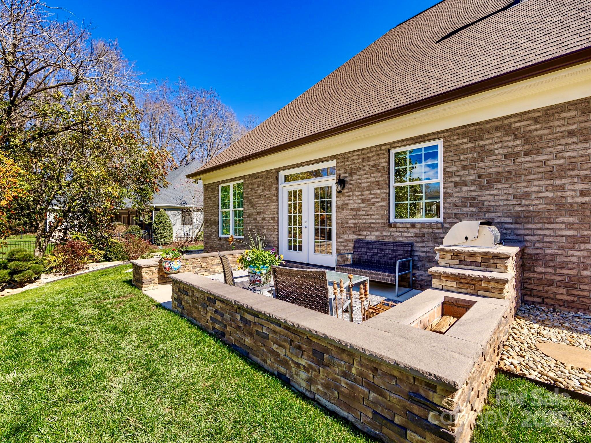 139 Lutomma Circle