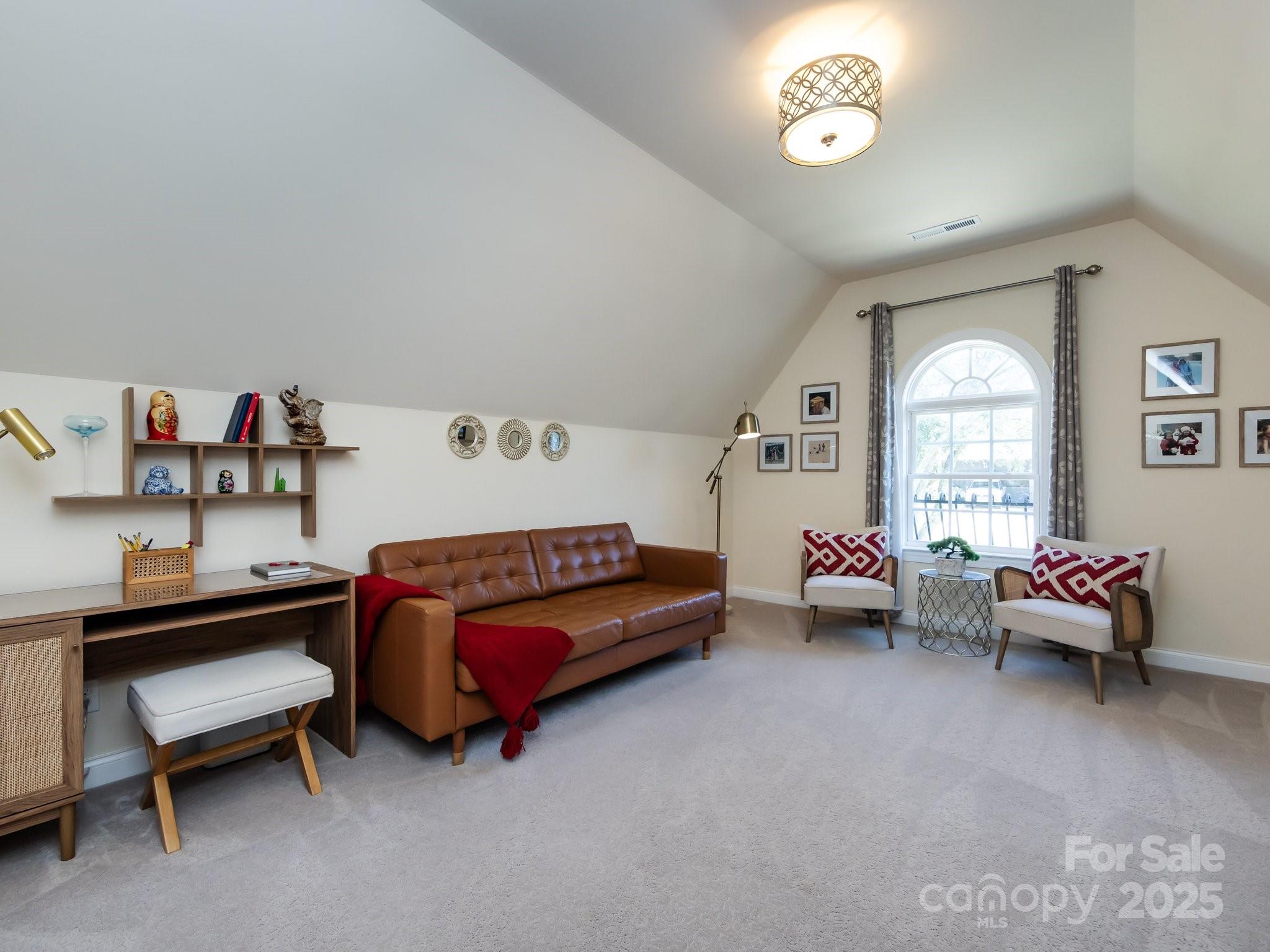 139 Lutomma Circle