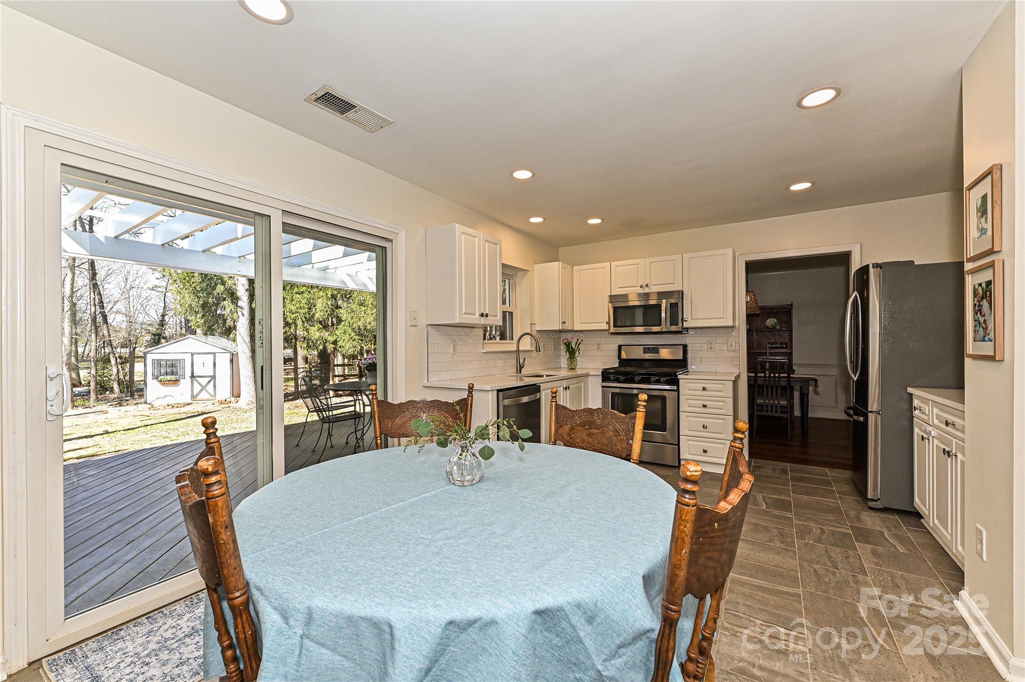 7402 Henderson Park Road