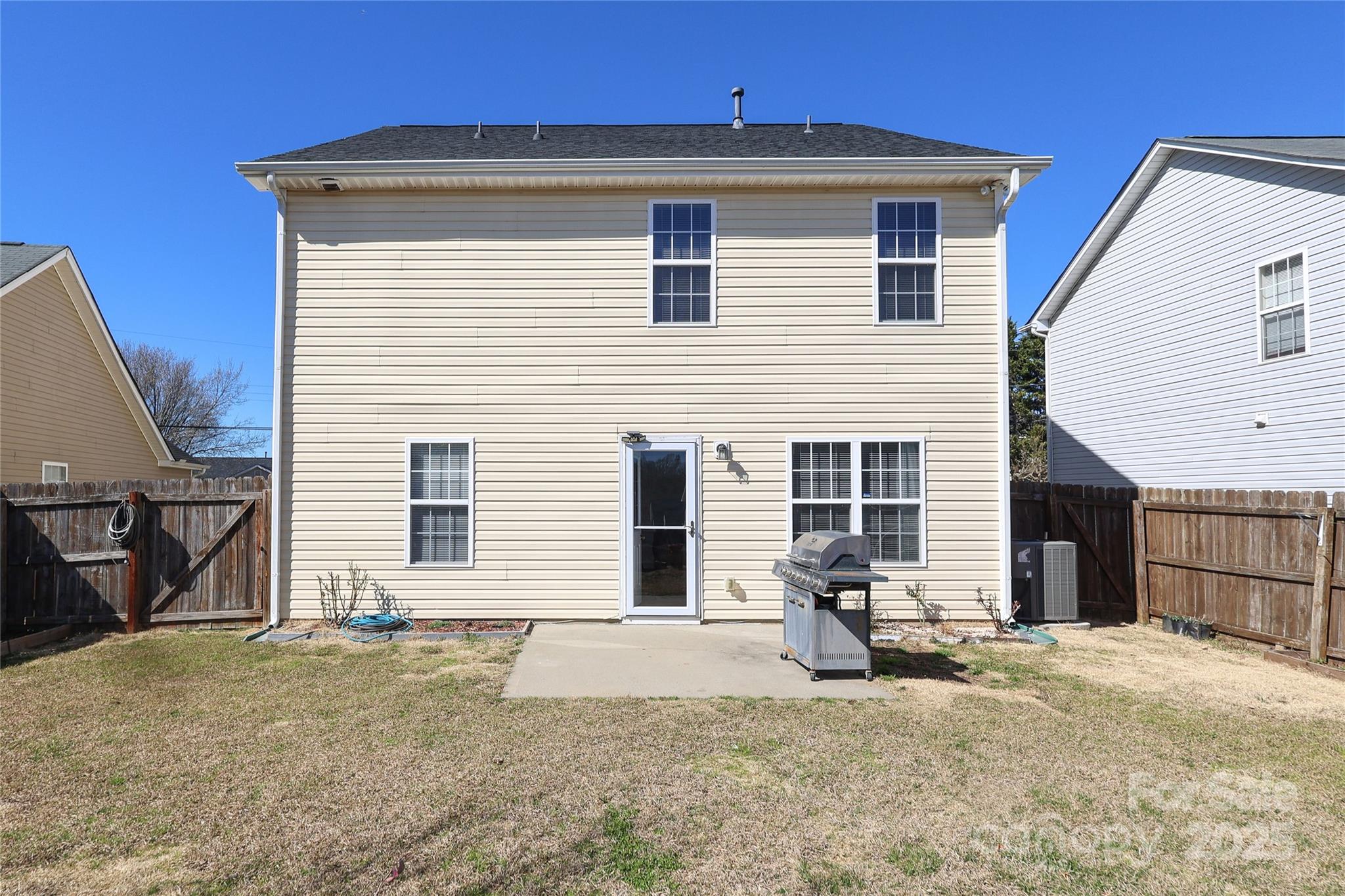 920 Lakehill Road