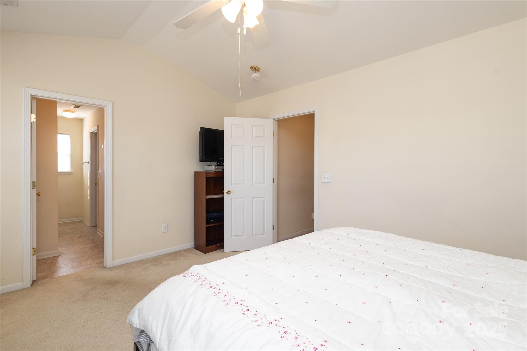 920 Lakehill Road