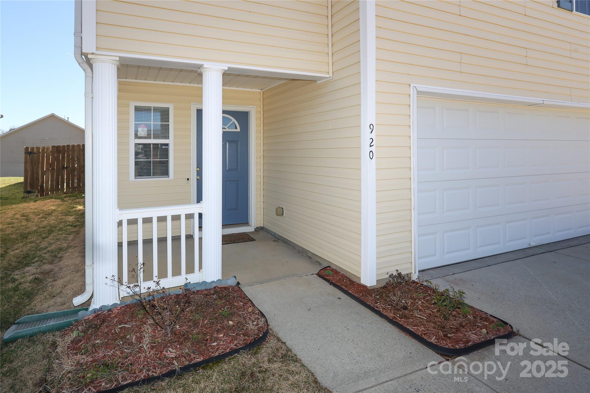920 Lakehill Road