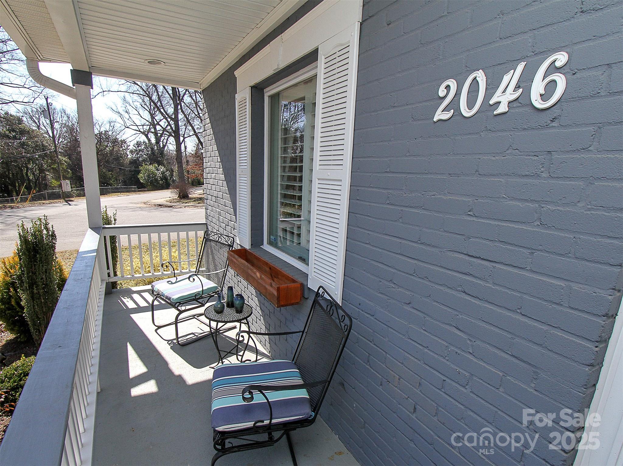 2046 Cartier Way