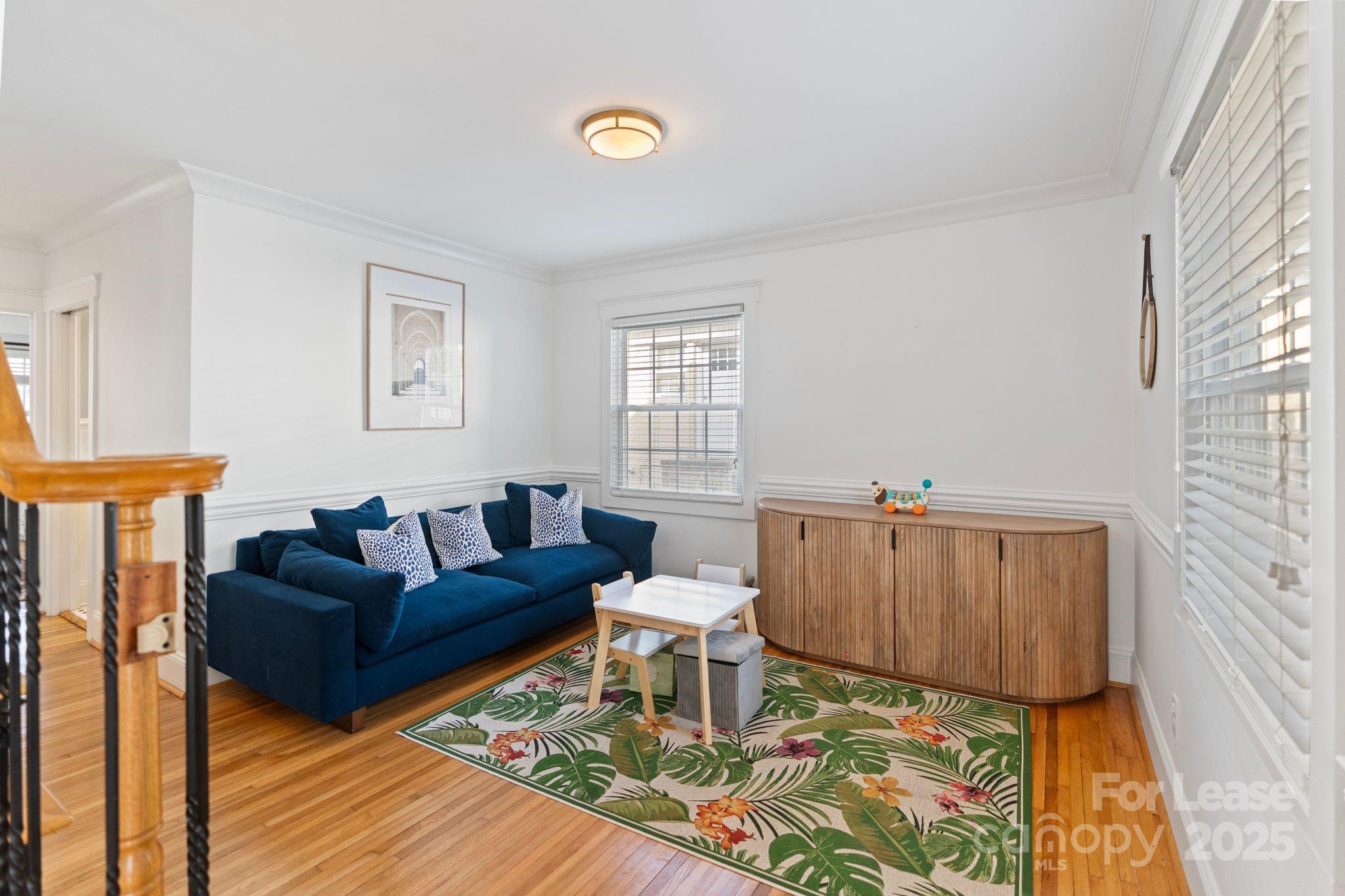 425 E Tremont Avenue