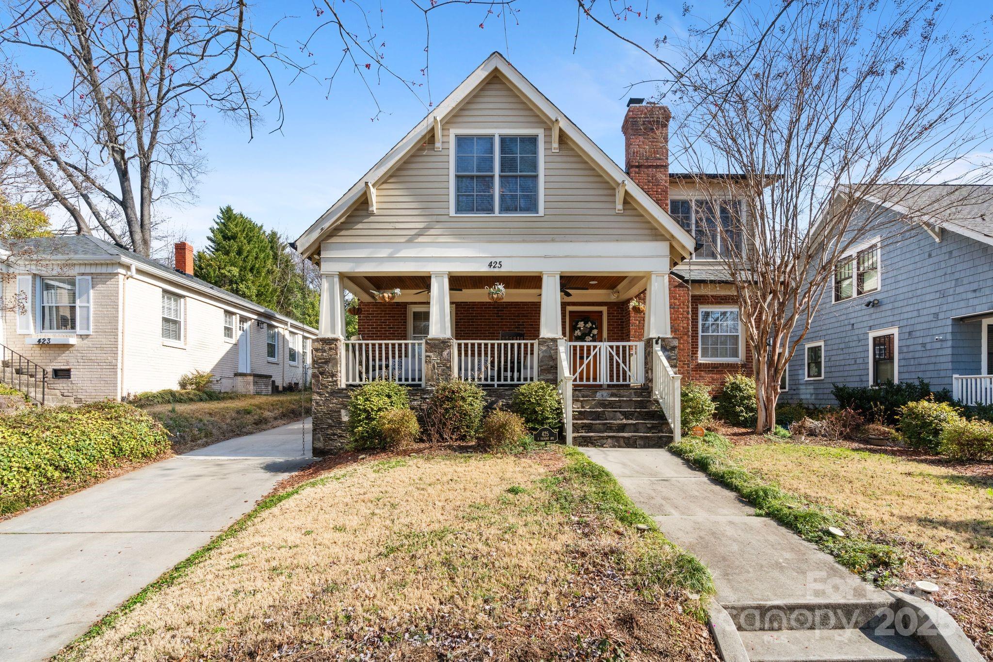 425 E Tremont Avenue