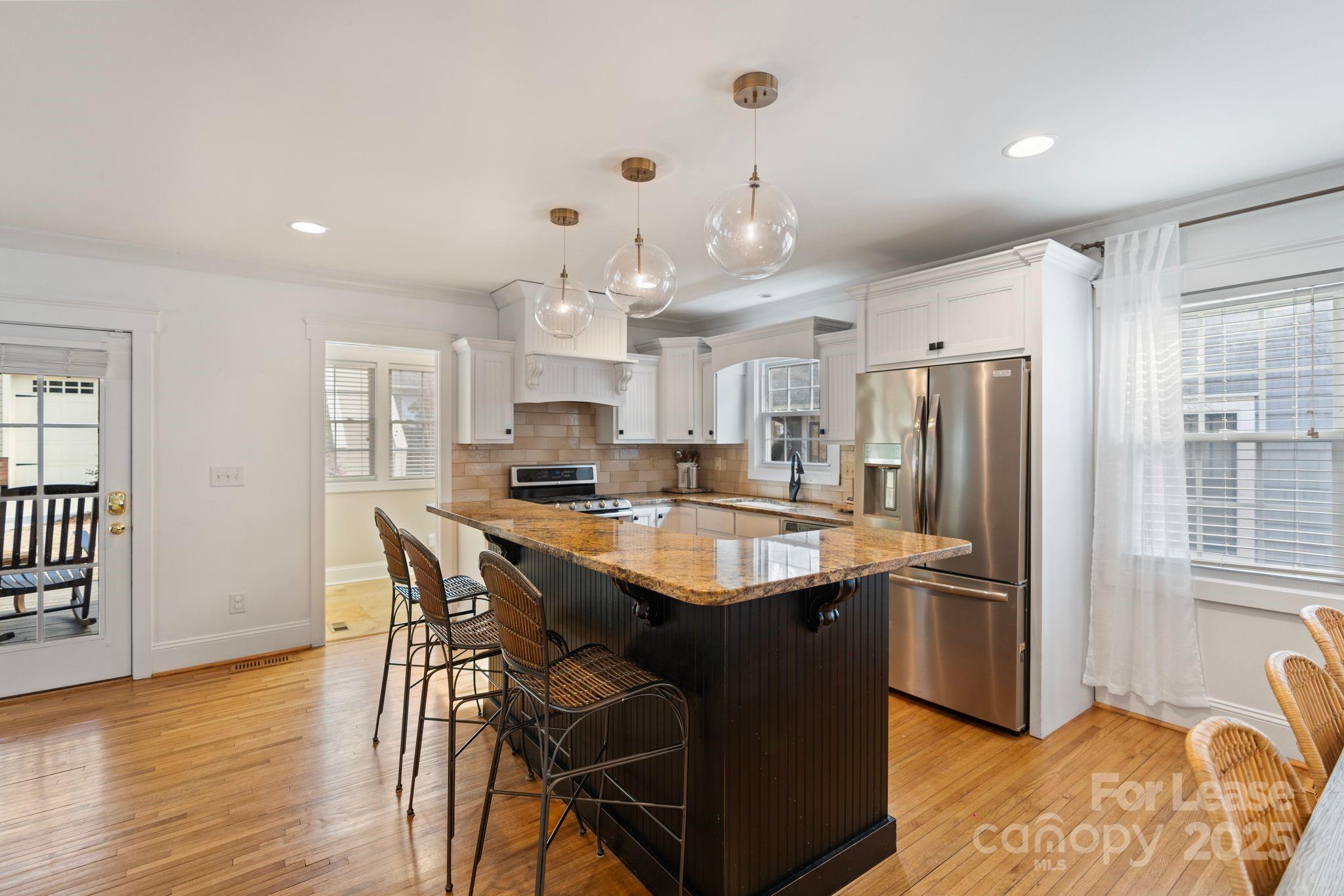 425 E Tremont Avenue