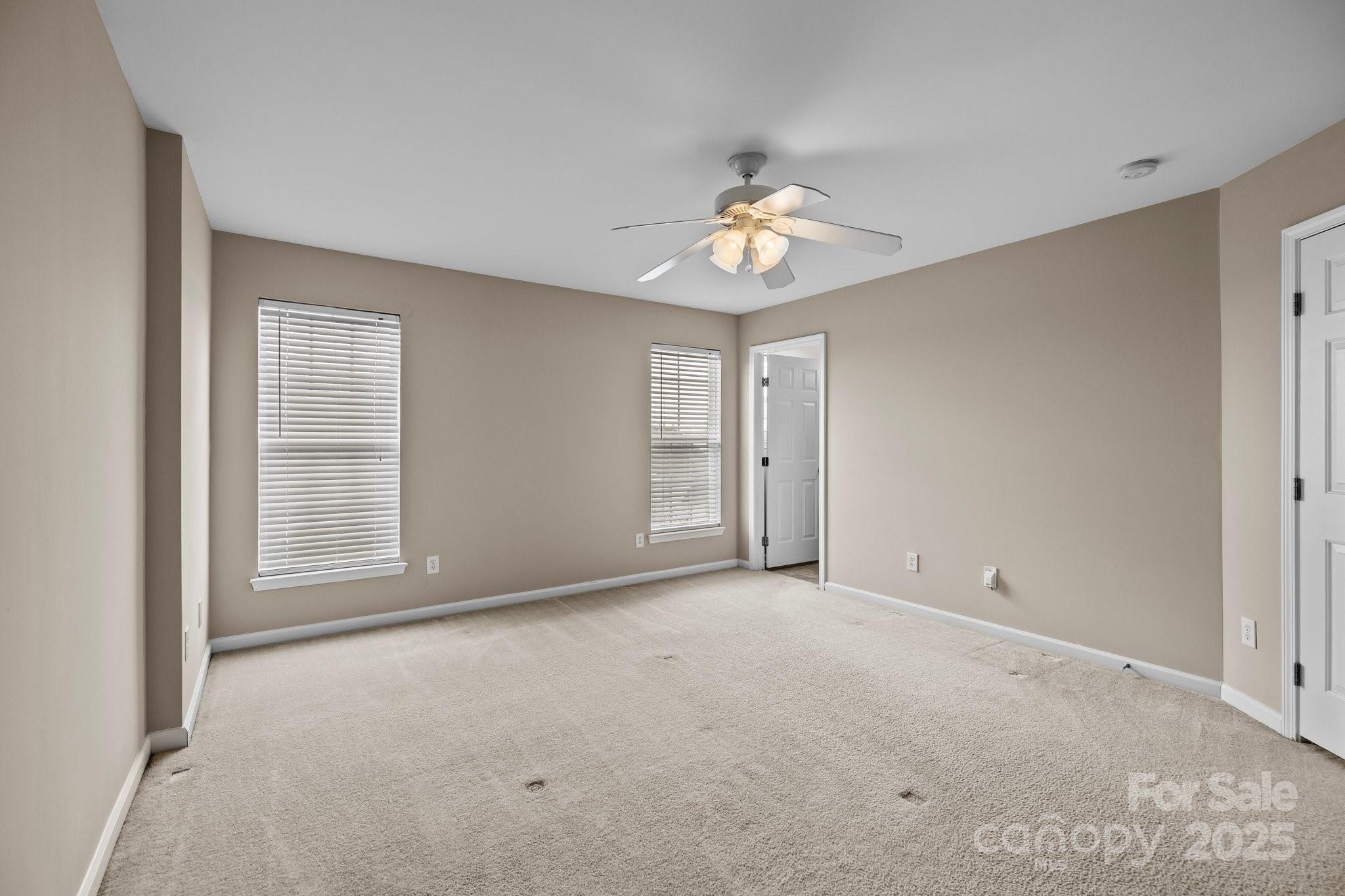 15662 King Louis Court