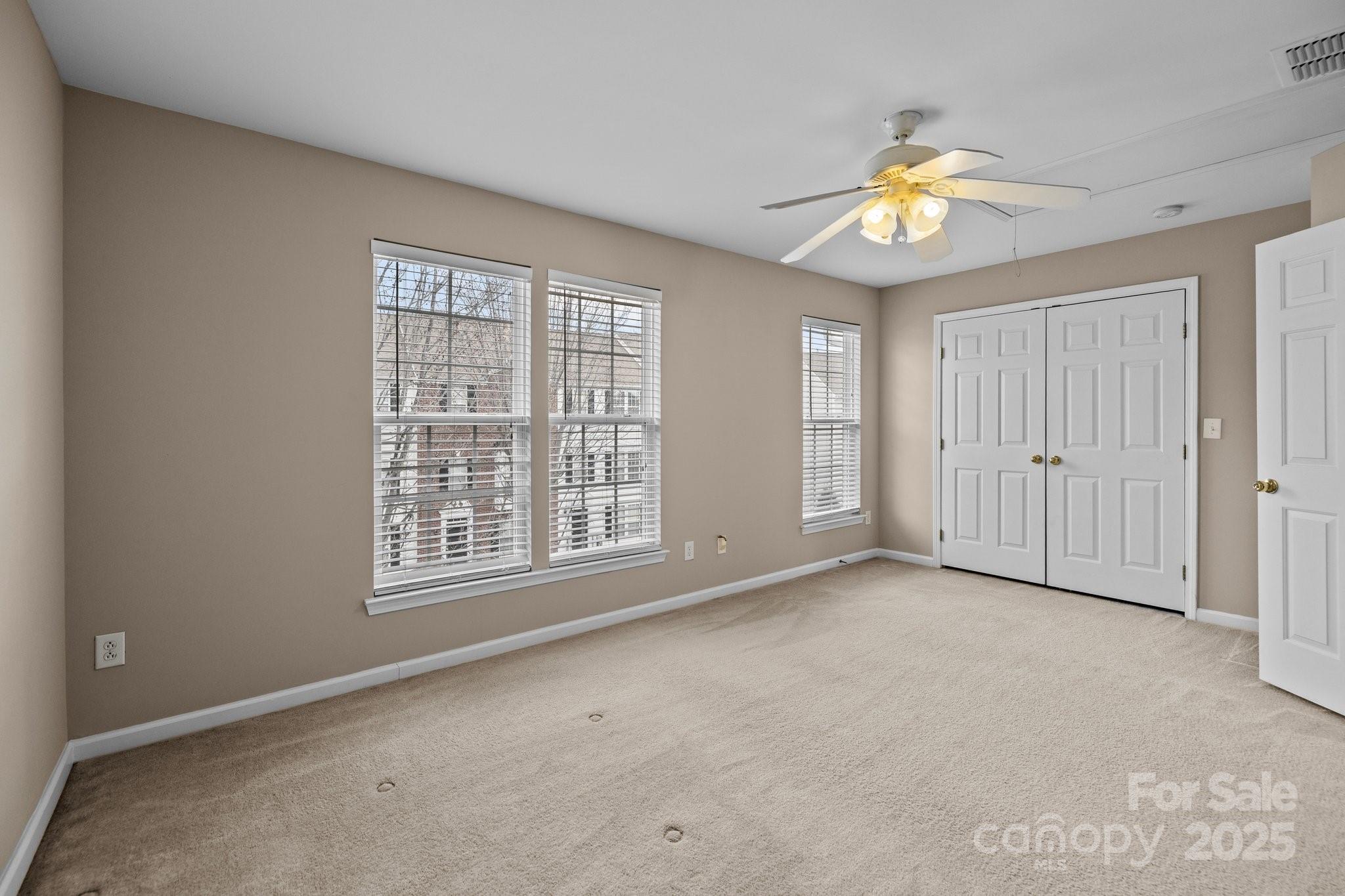 15662 King Louis Court