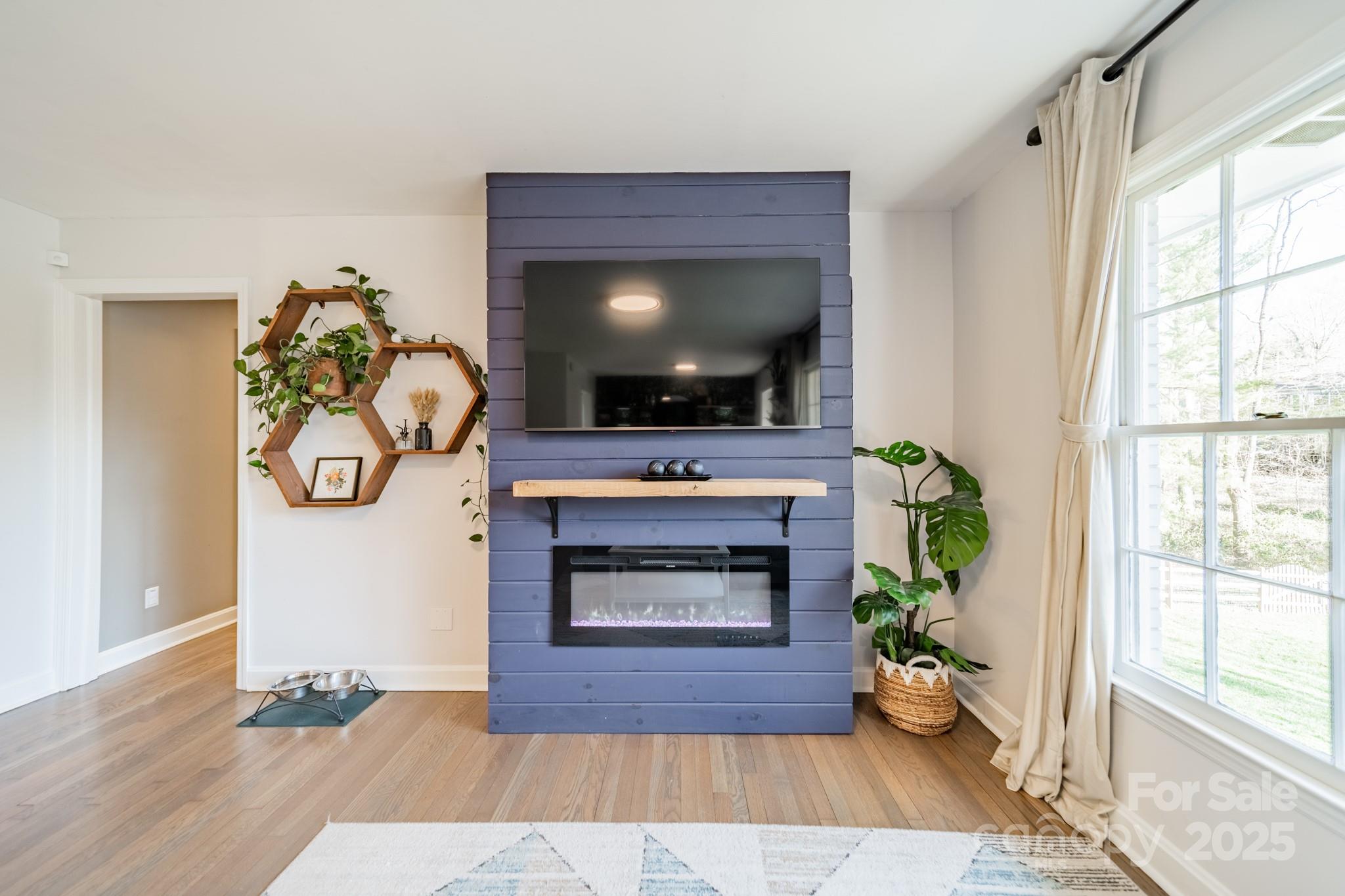 1310 Seneca Place