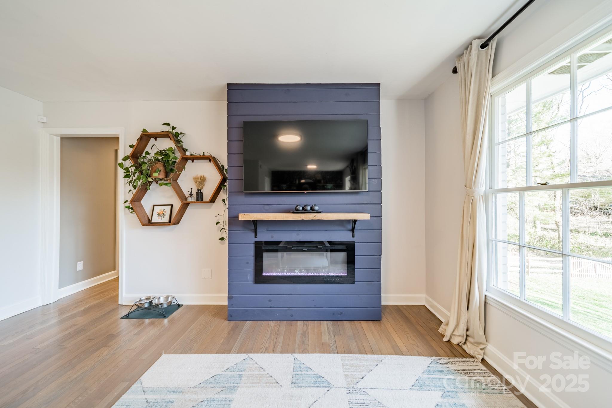 1310 Seneca Place