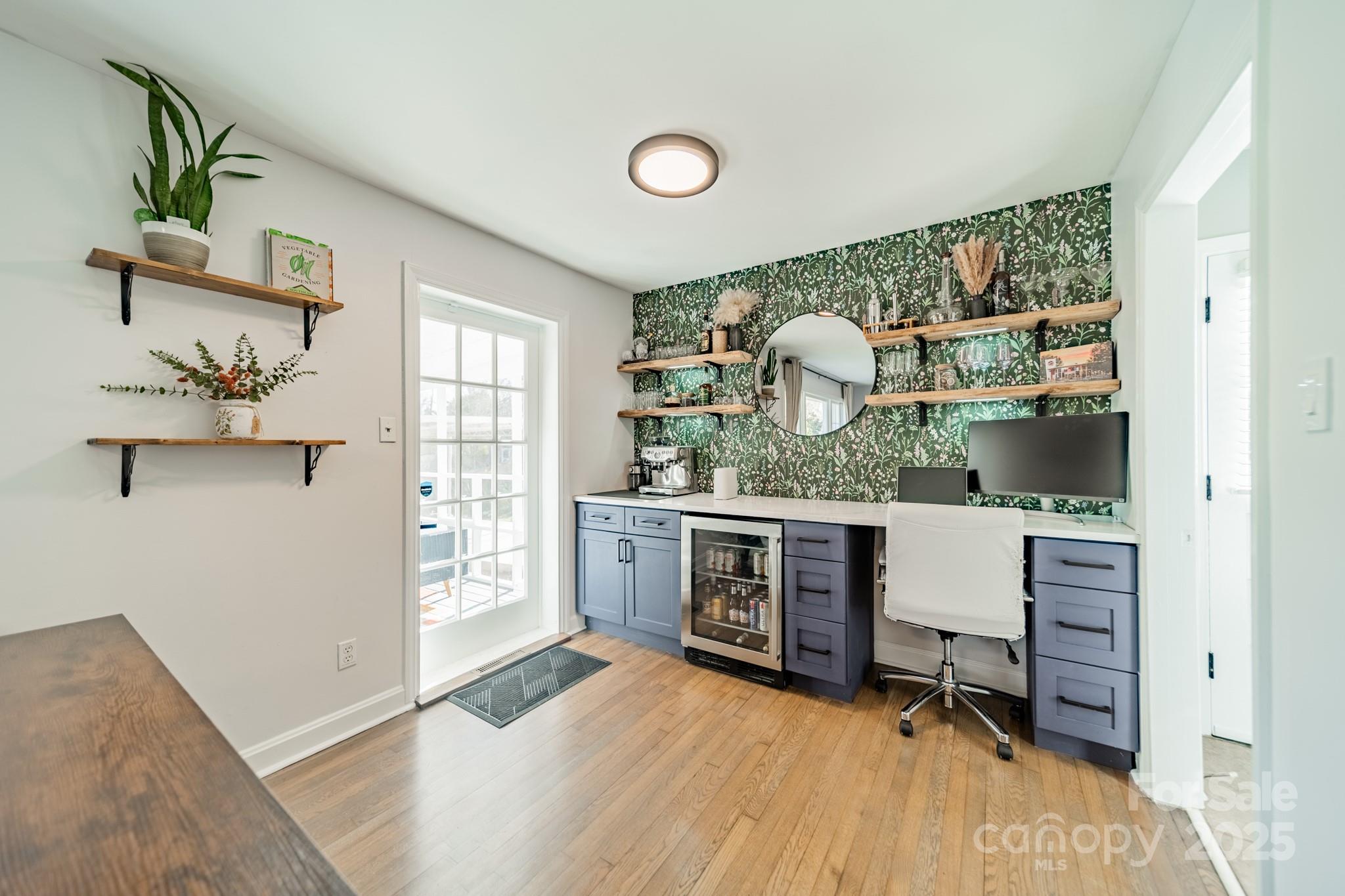 1310 Seneca Place