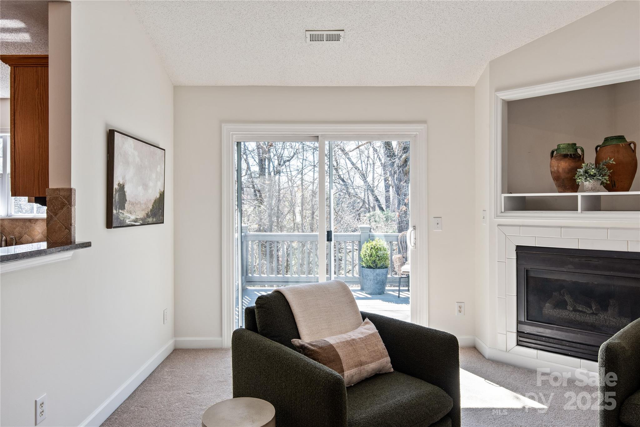 9036 Saint Thomas Lane