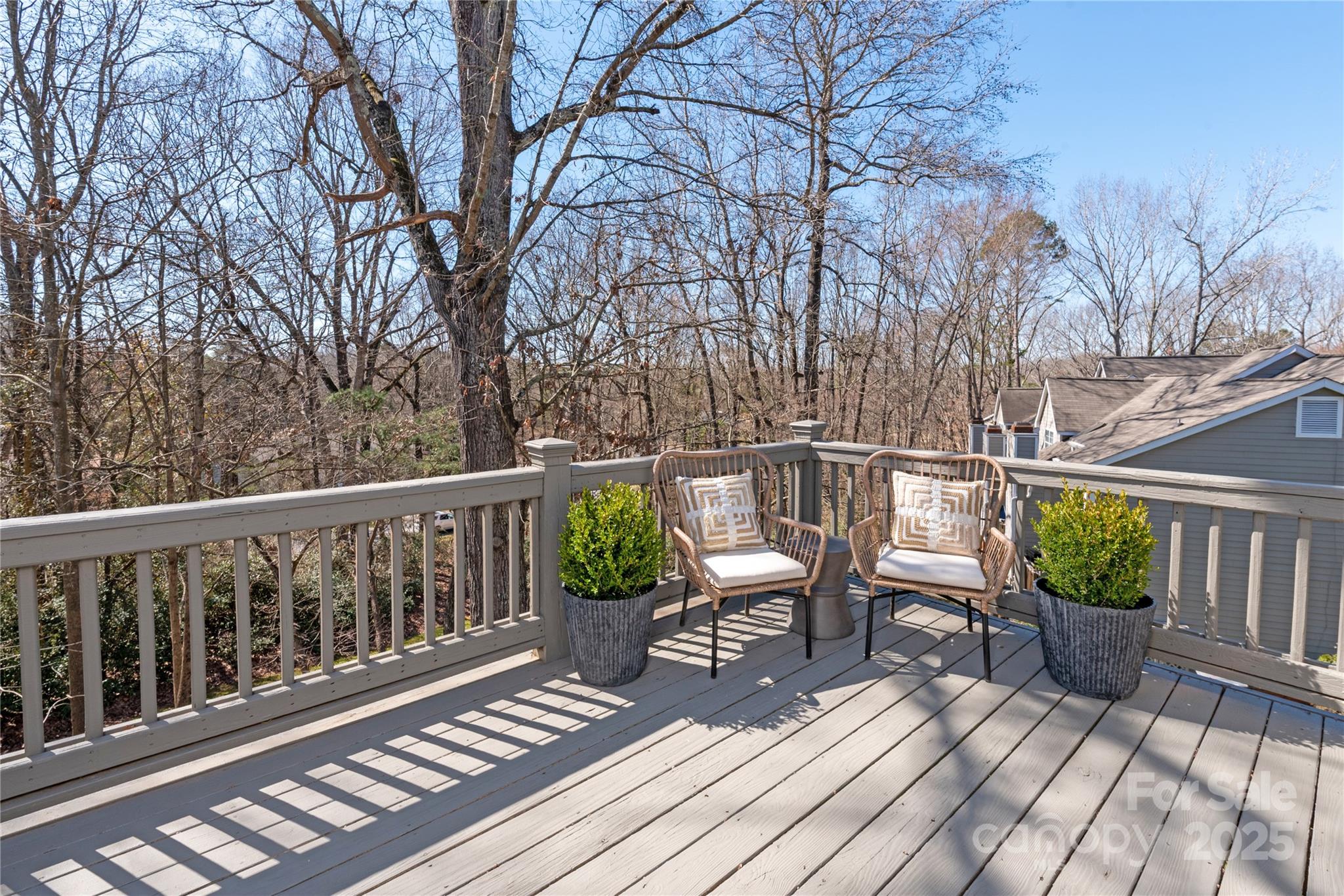9036 Saint Thomas Lane