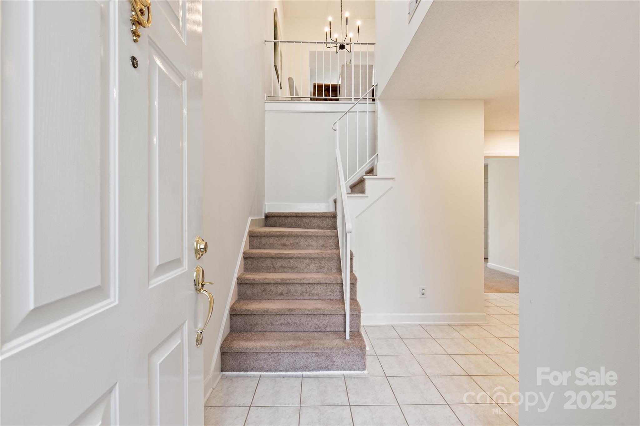 9036 Saint Thomas Lane