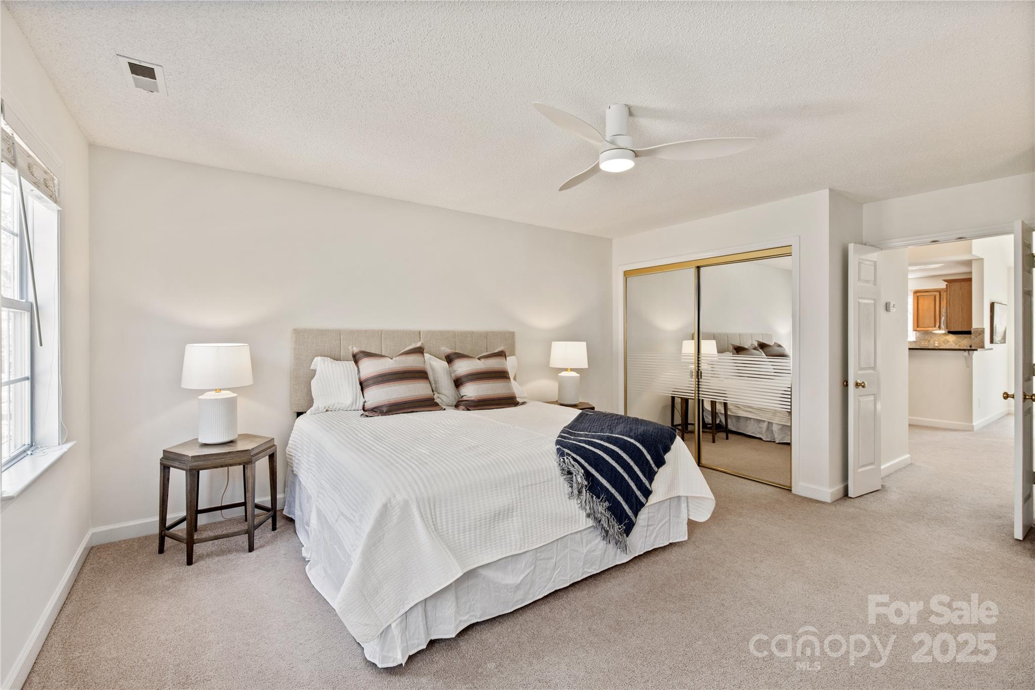 9036 Saint Thomas Lane