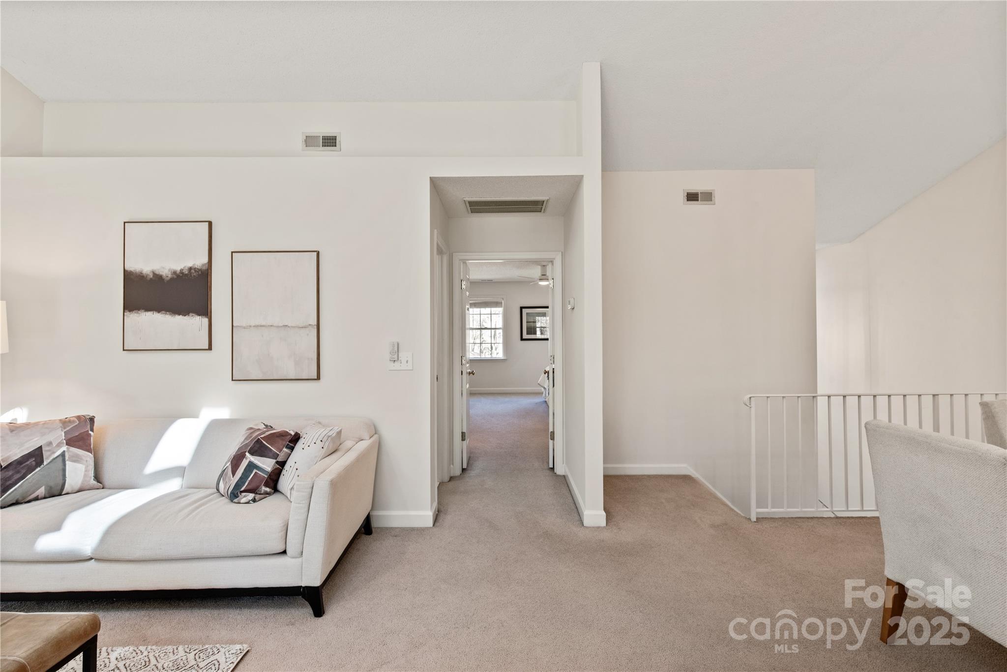9036 Saint Thomas Lane