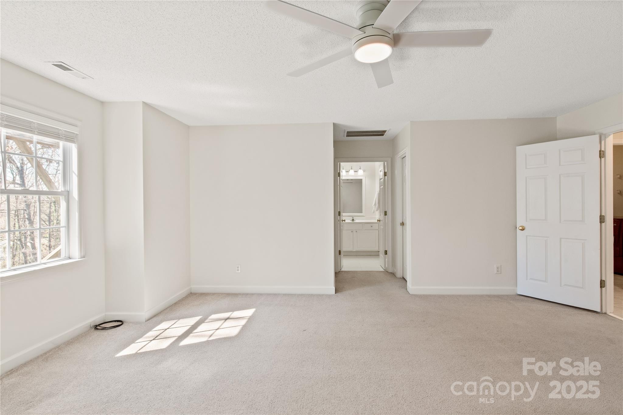 9036 Saint Thomas Lane
