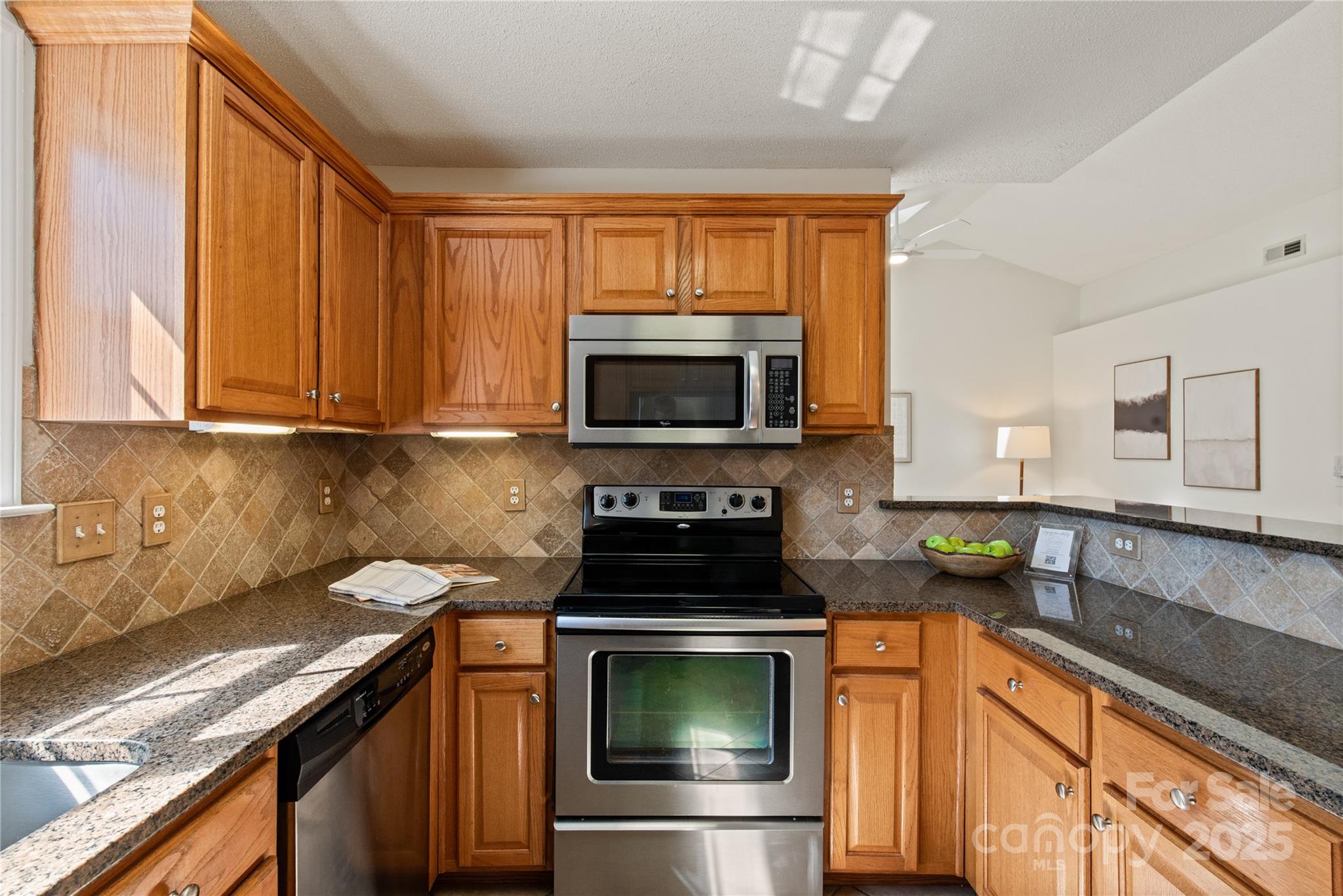 9036 Saint Thomas Lane