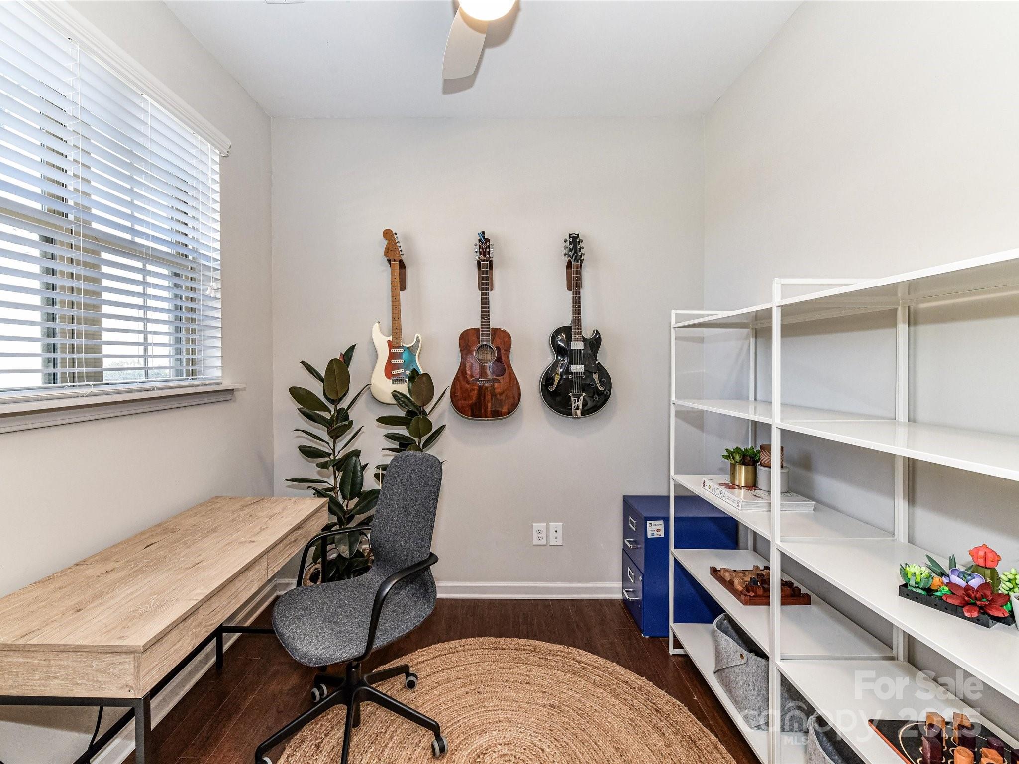 832 Imperial Court