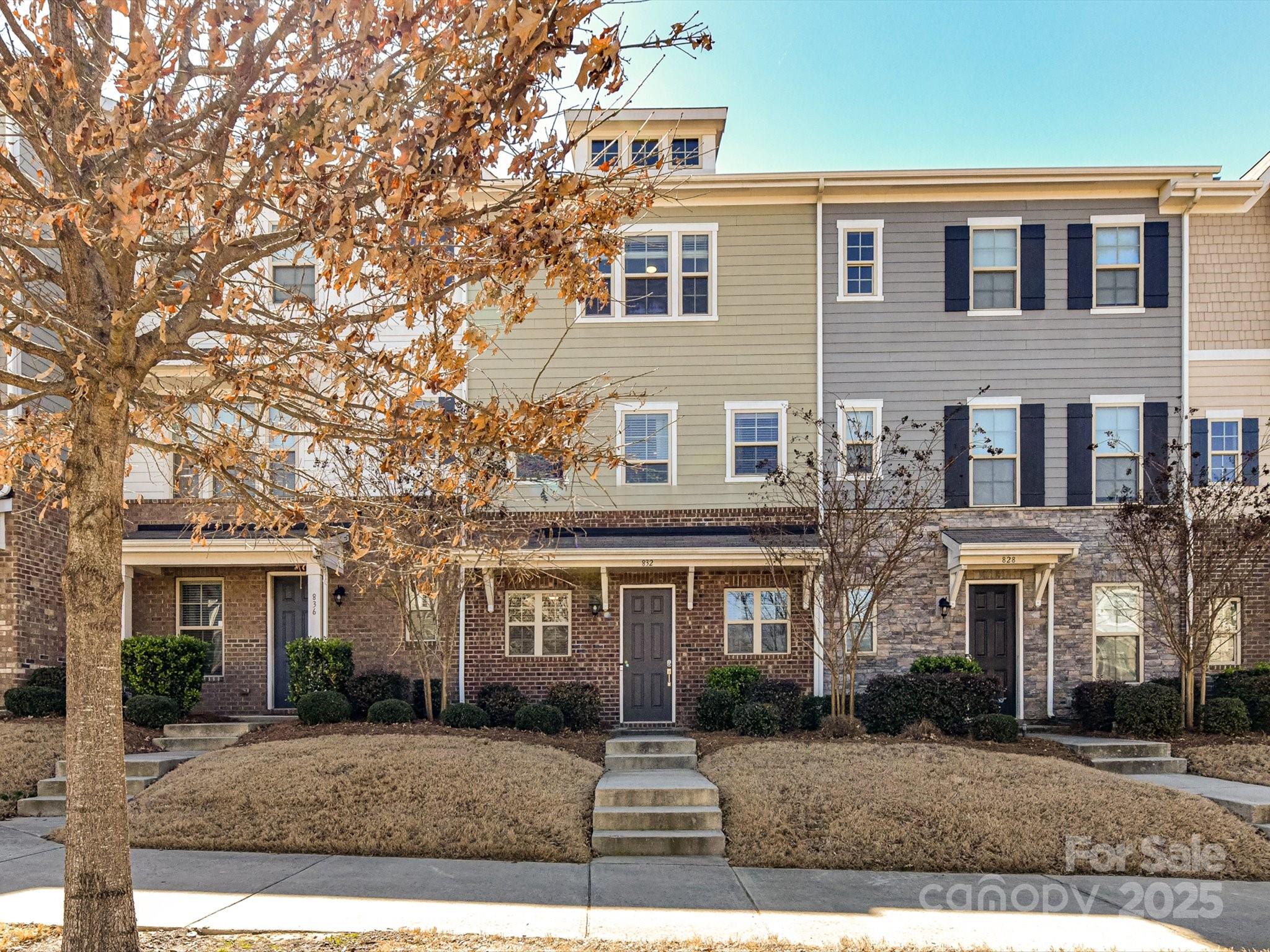 832 Imperial Court