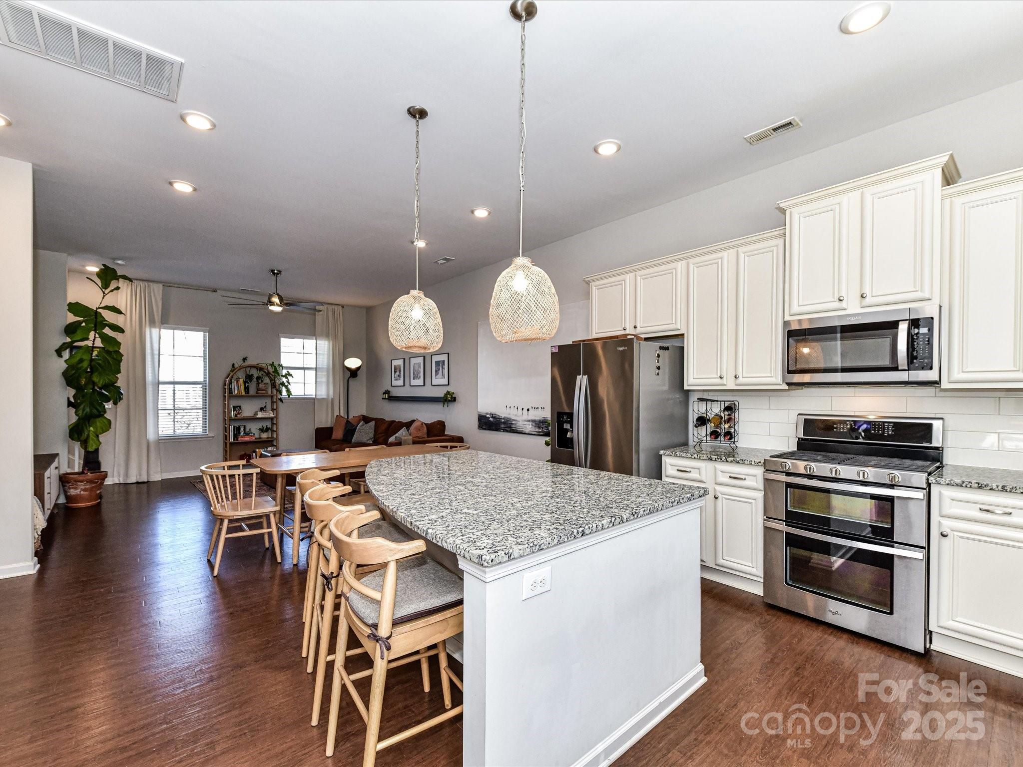 832 Imperial Court