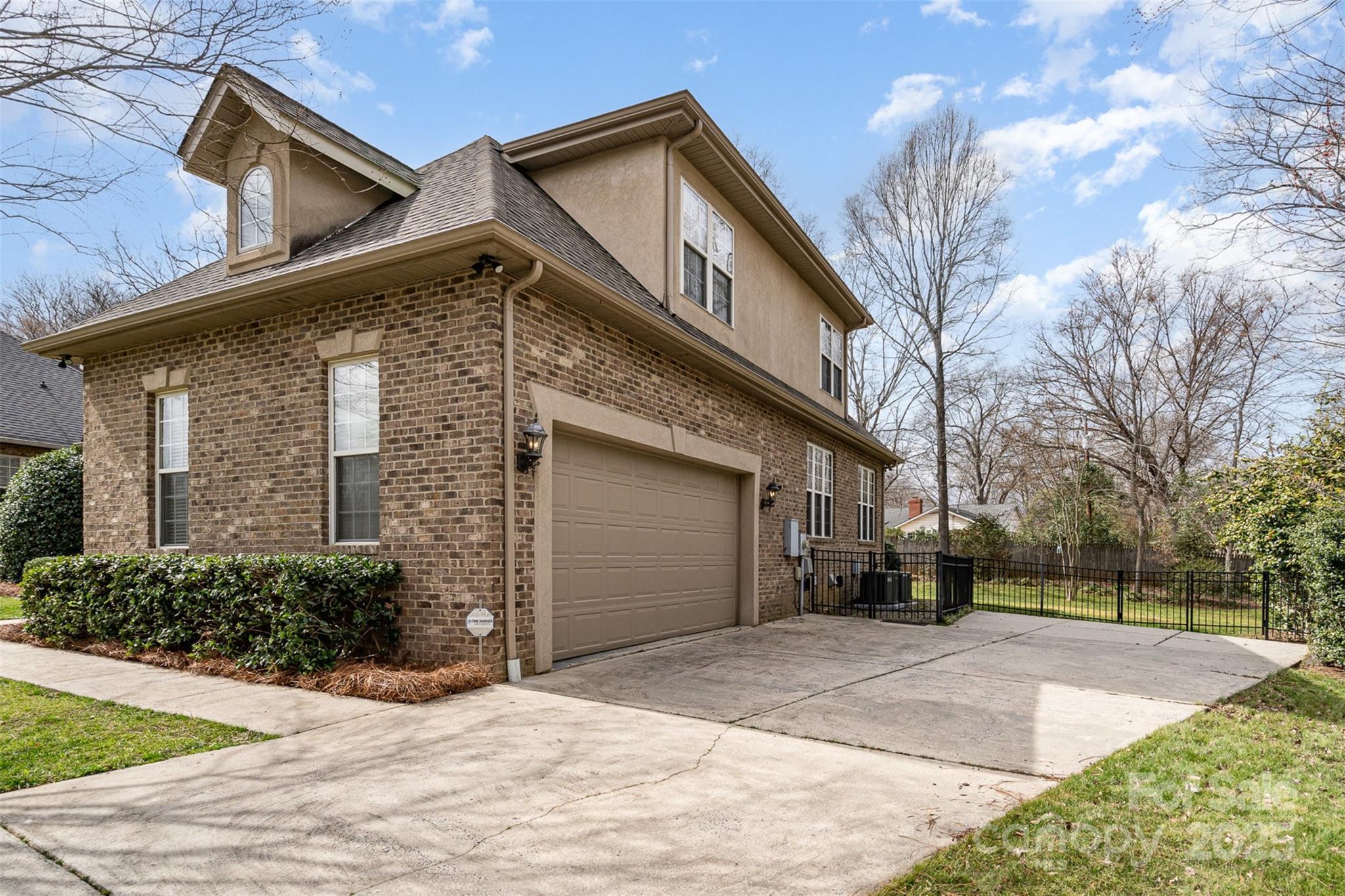 7006 Waggoners Glen Lane