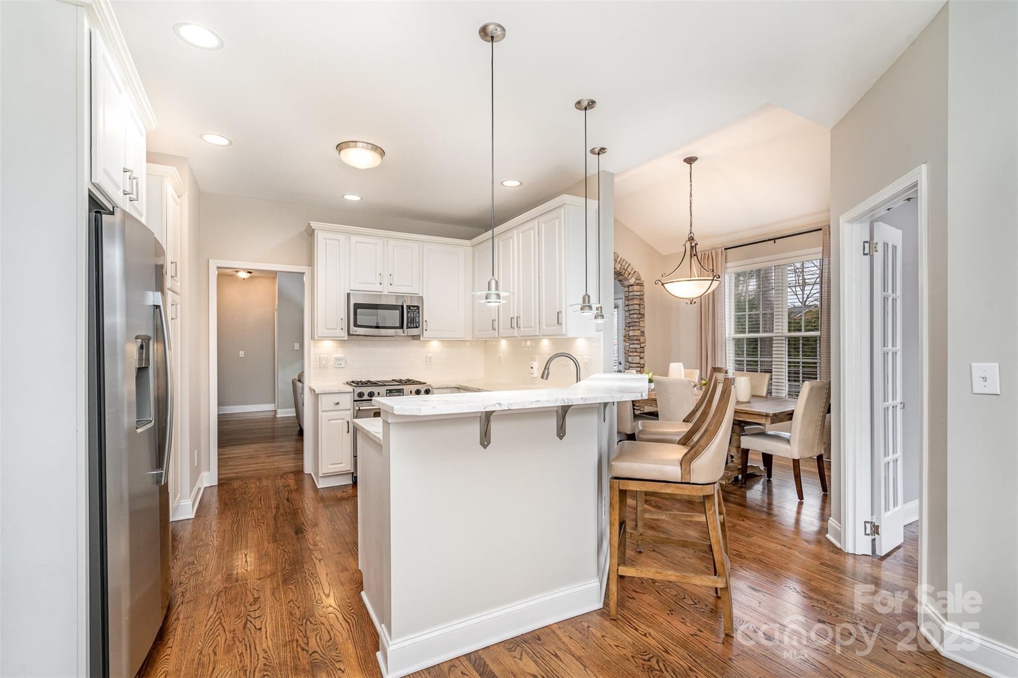 7006 Waggoners Glen Lane