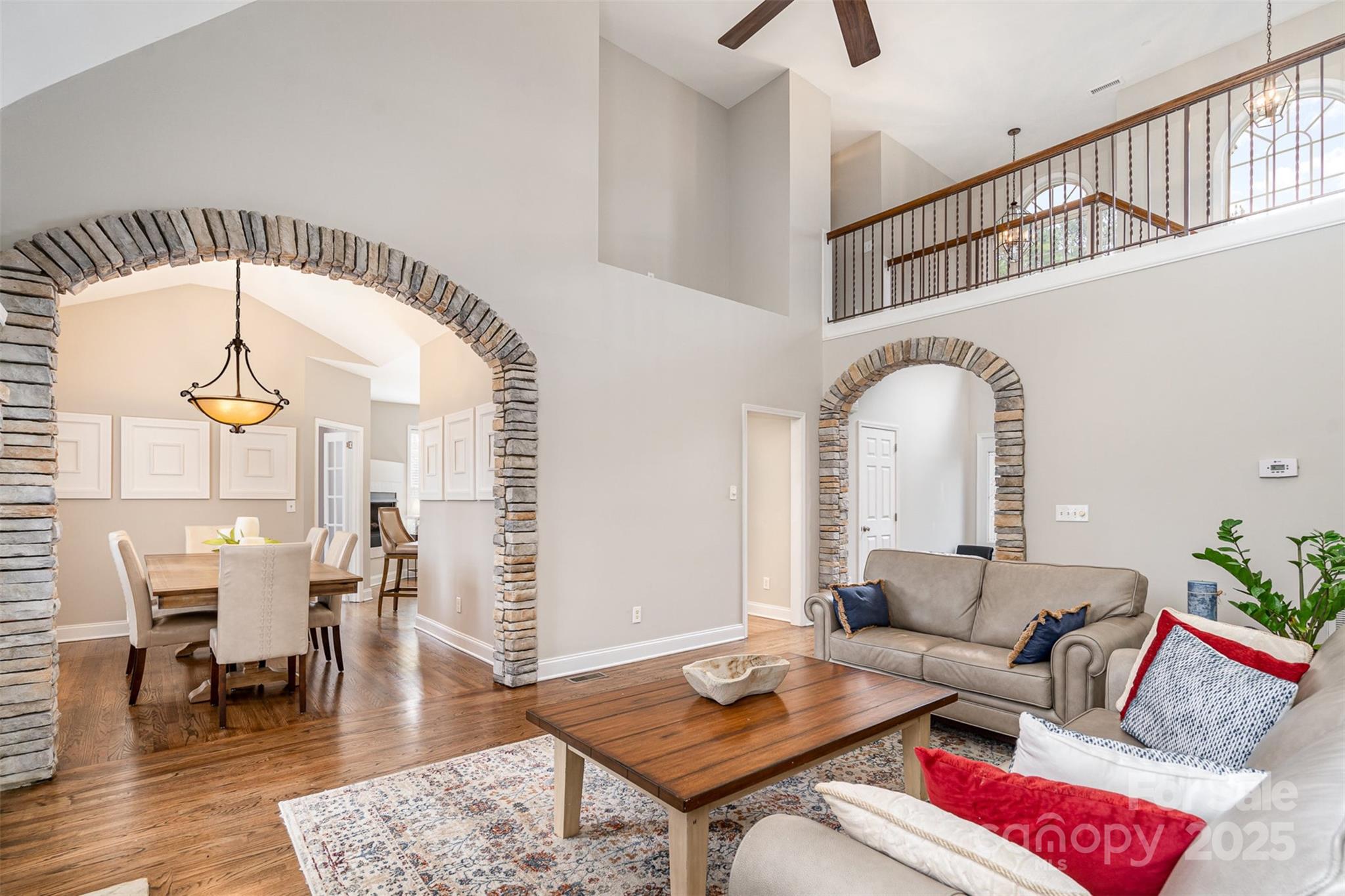 7006 Waggoners Glen Lane