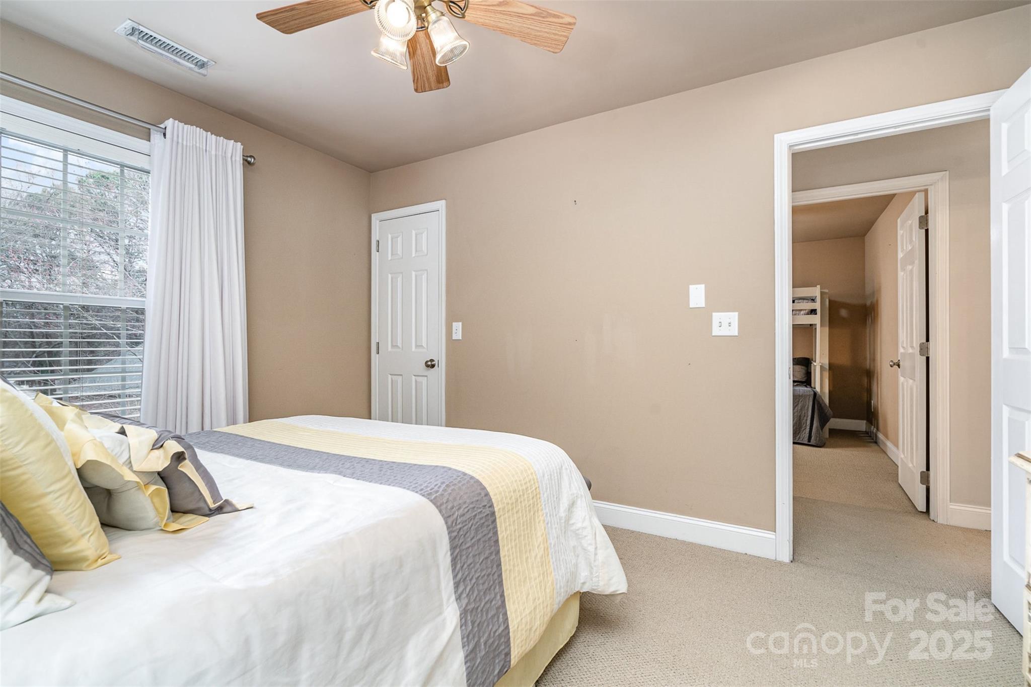 7006 Waggoners Glen Lane