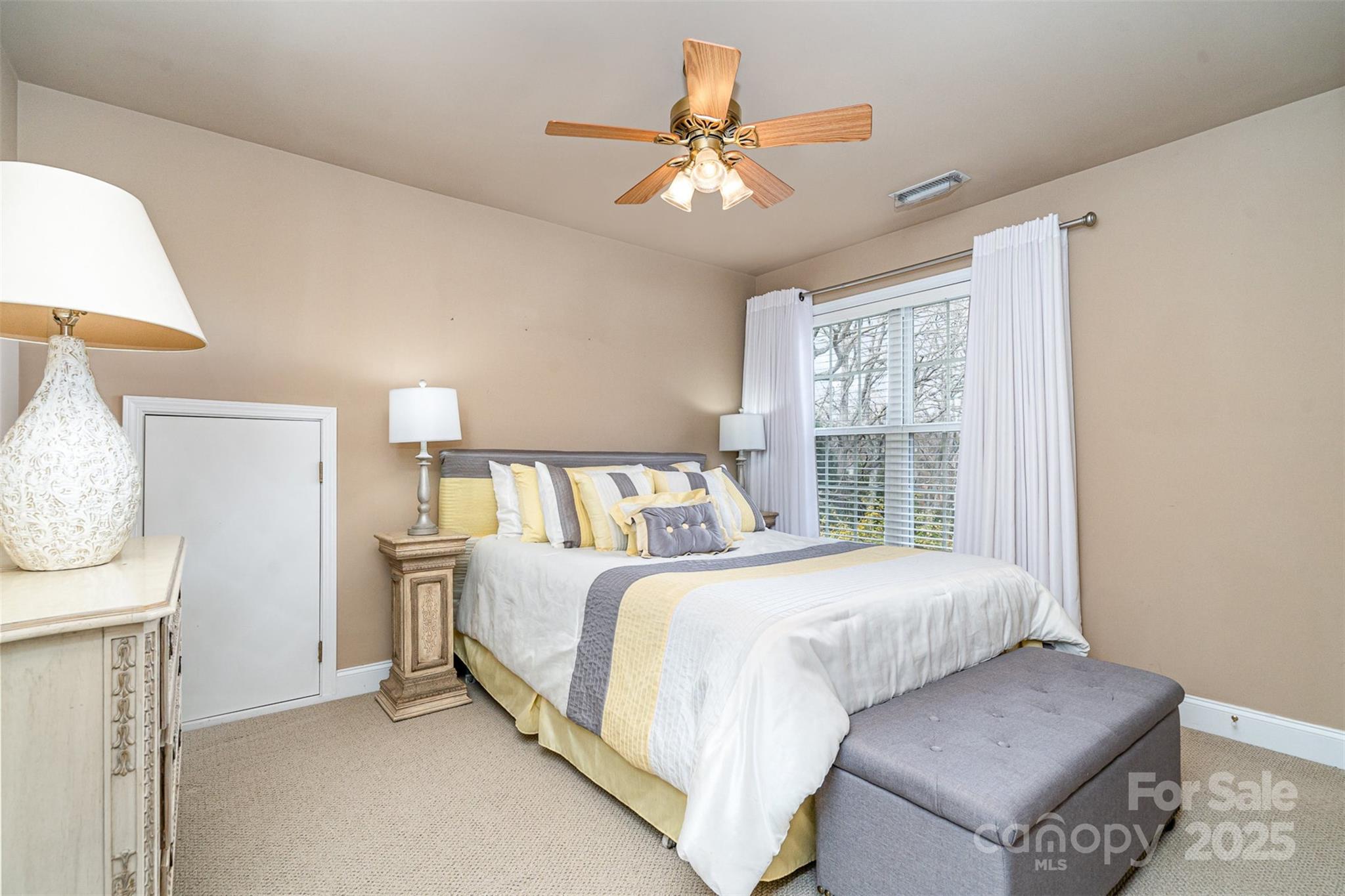 7006 Waggoners Glen Lane