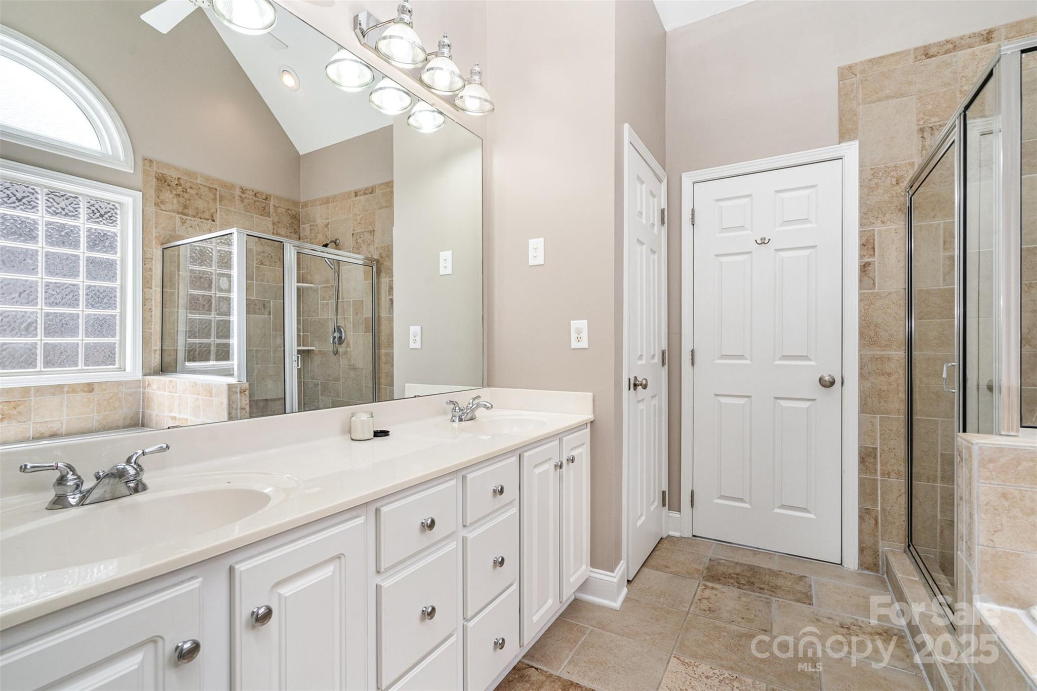 7006 Waggoners Glen Lane