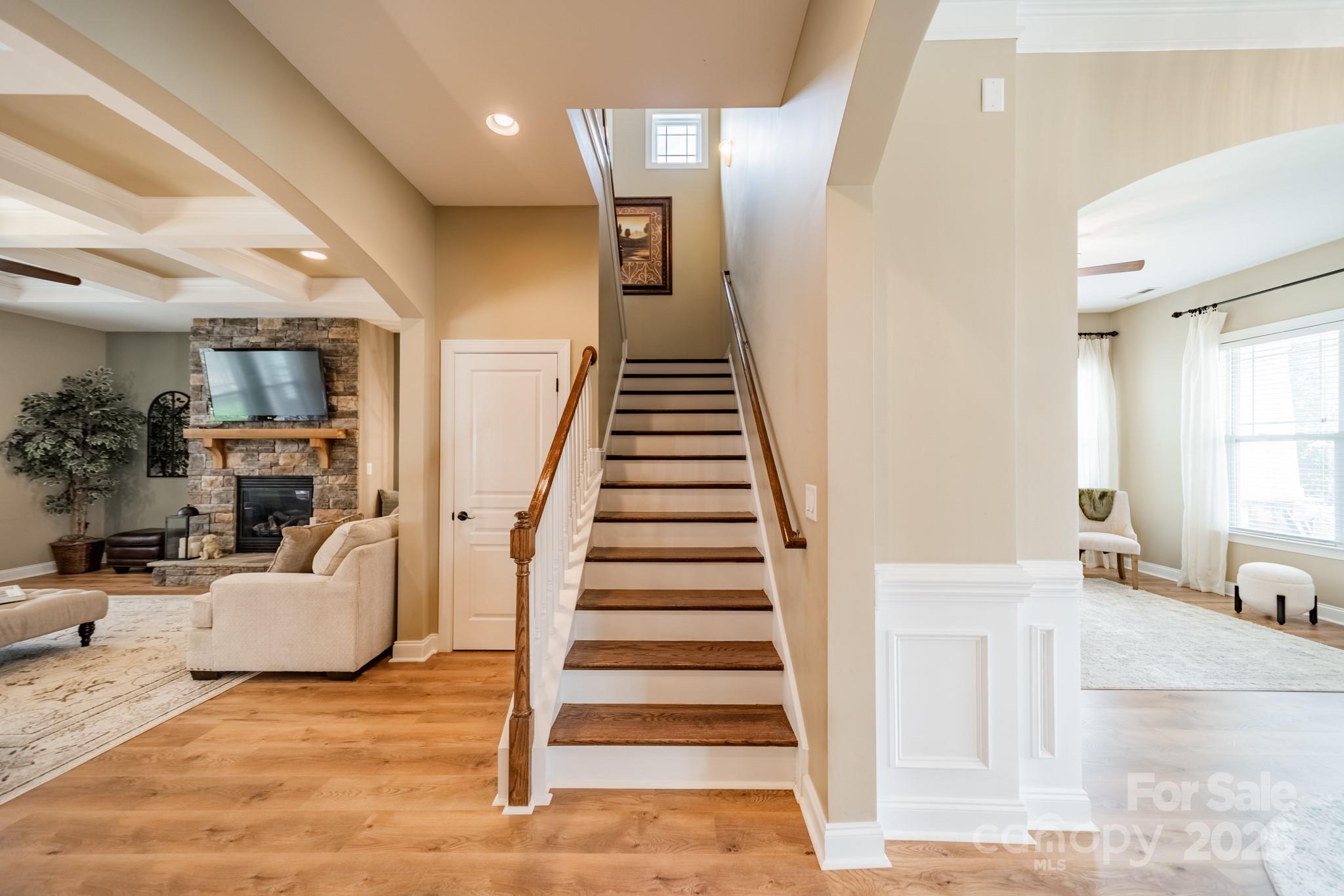 1122 Saratoga Boulevard