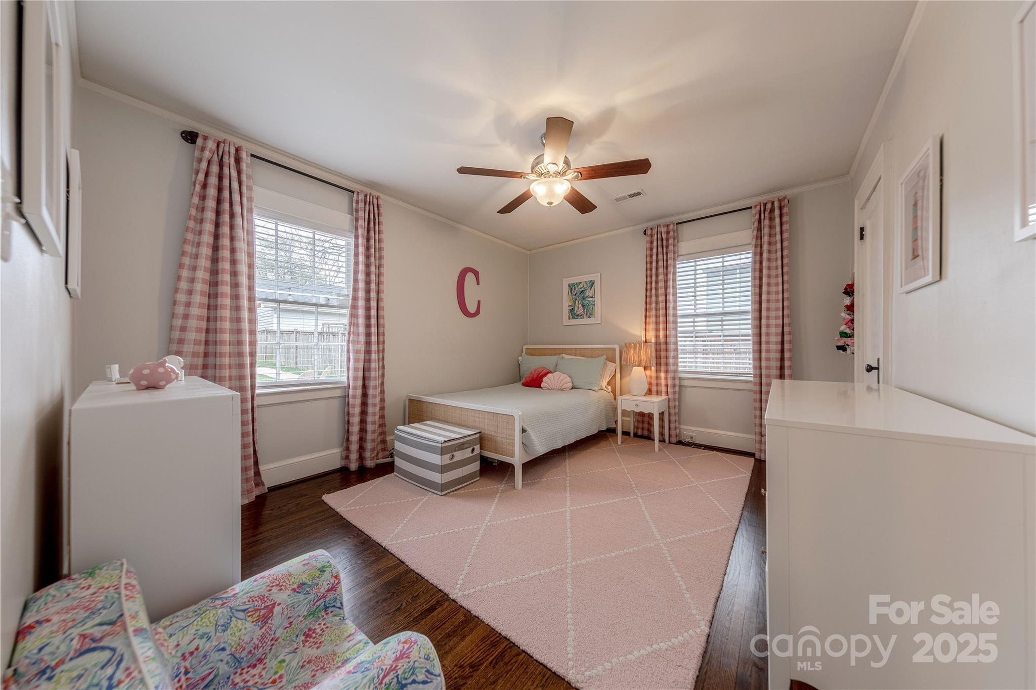 304 W Park Avenue