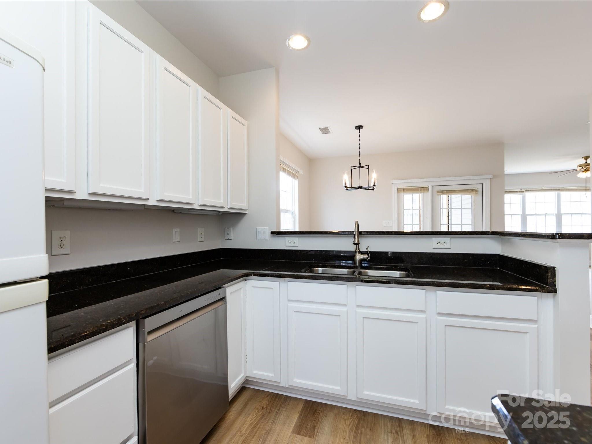 415 Ridgely Green Drive