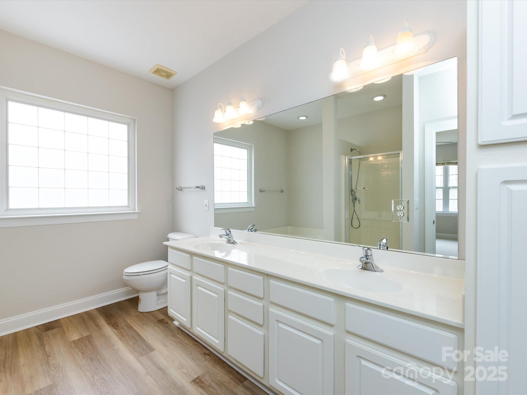 415 Ridgely Green Drive