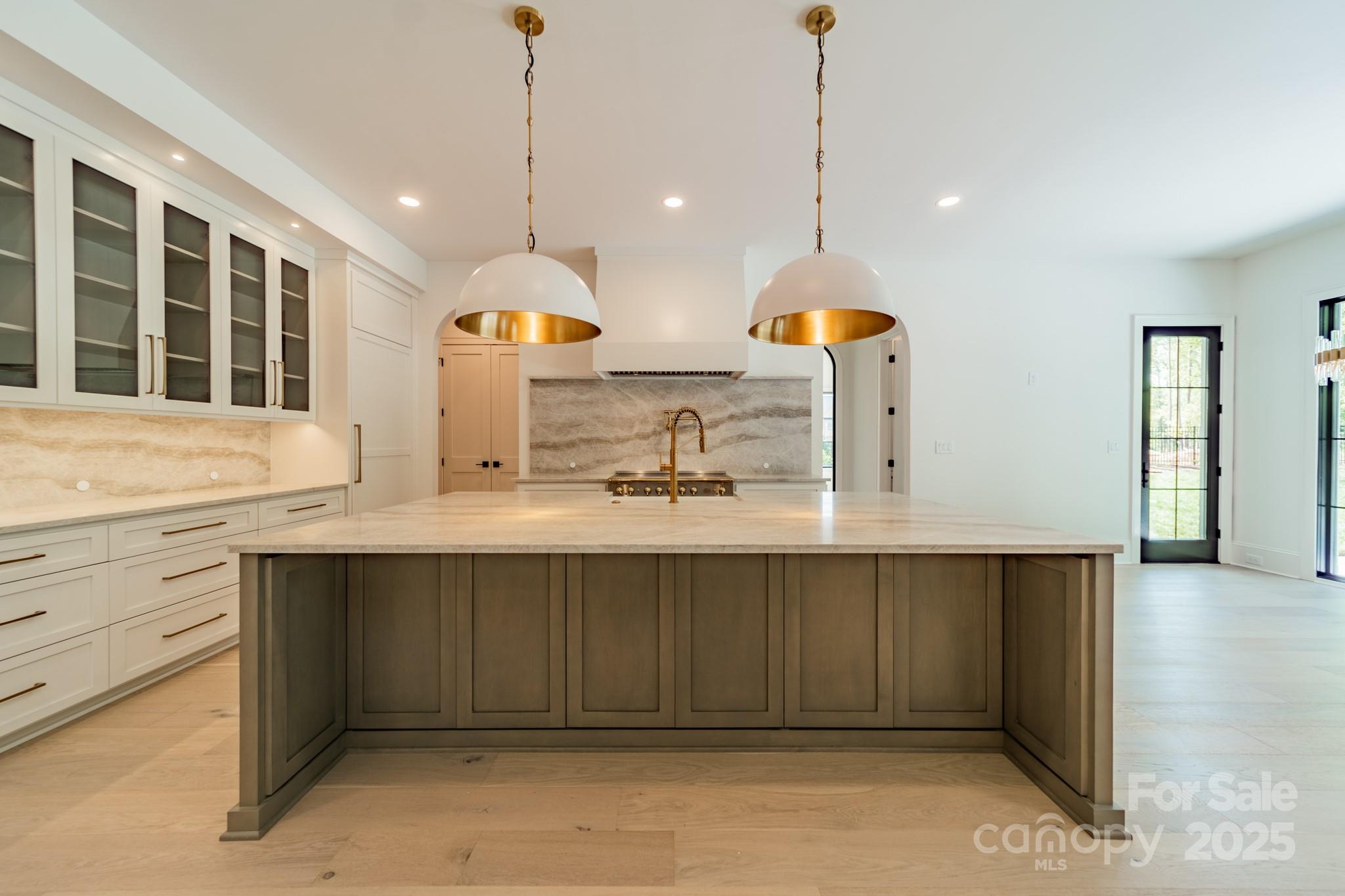 4311 Collingwood Drive