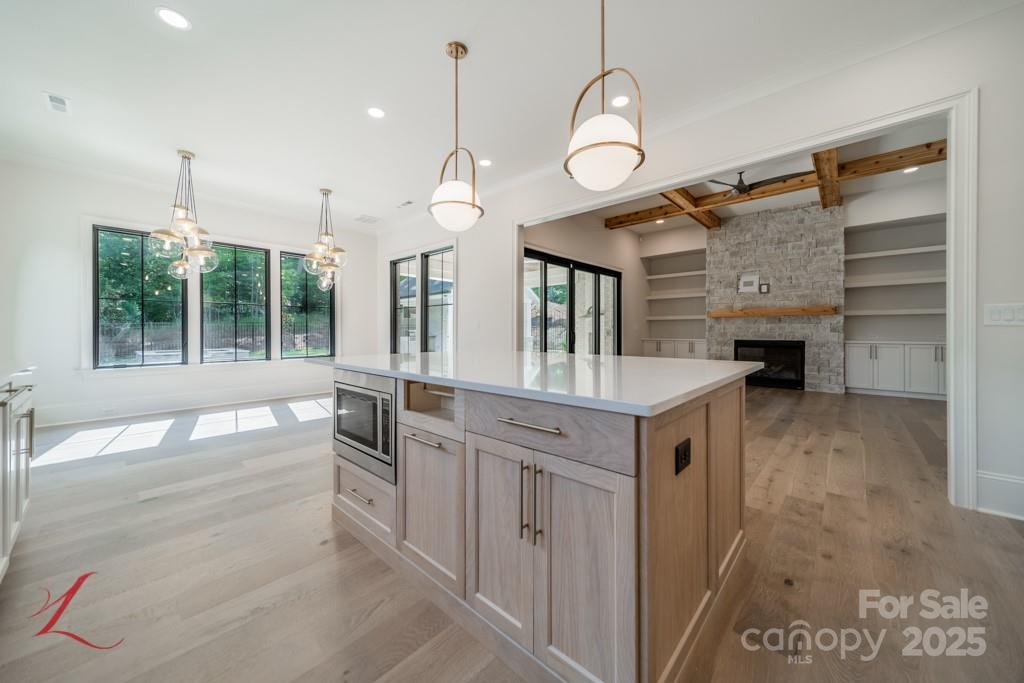 4311 Collingwood Drive