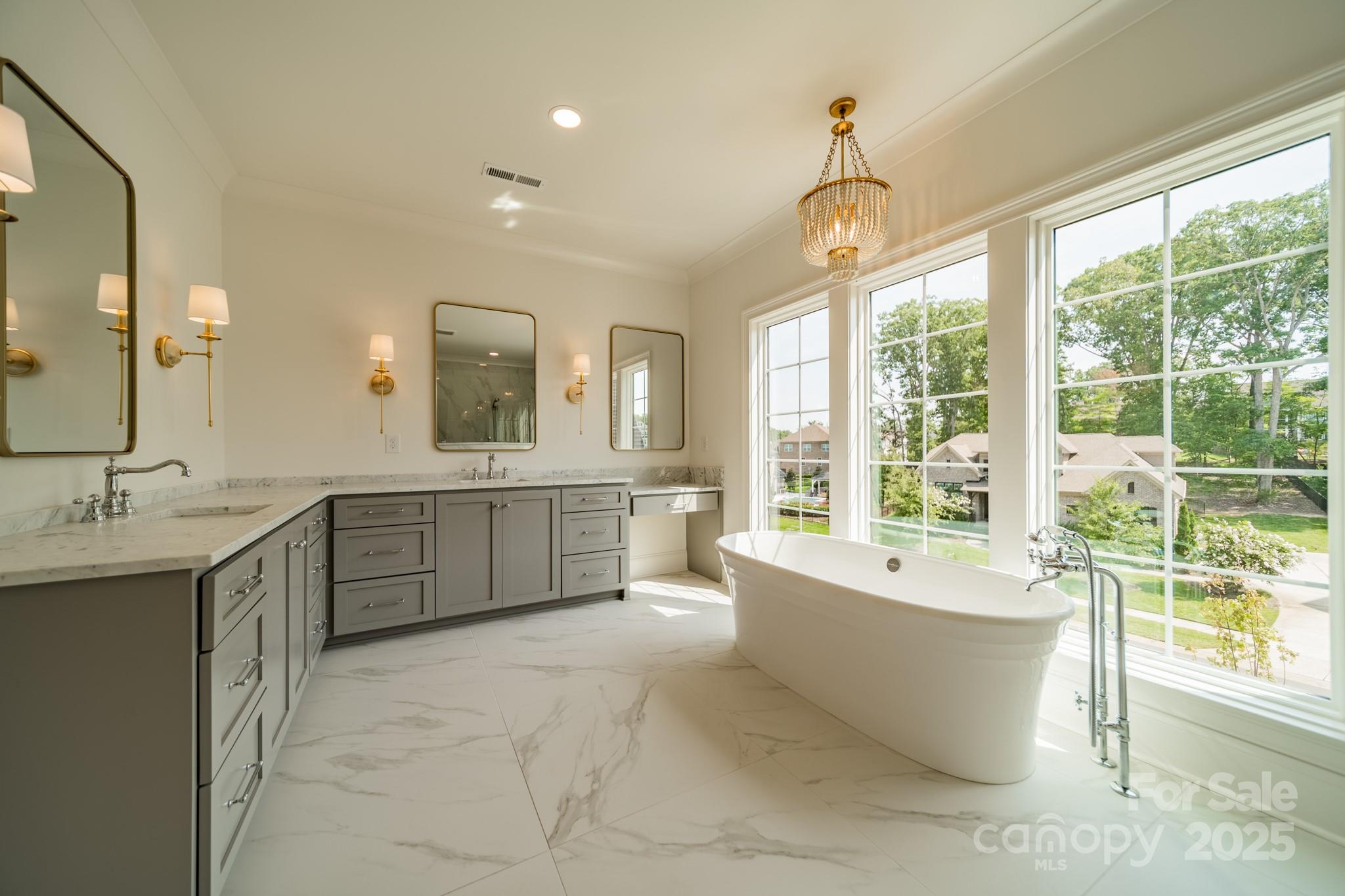 4311 Collingwood Drive