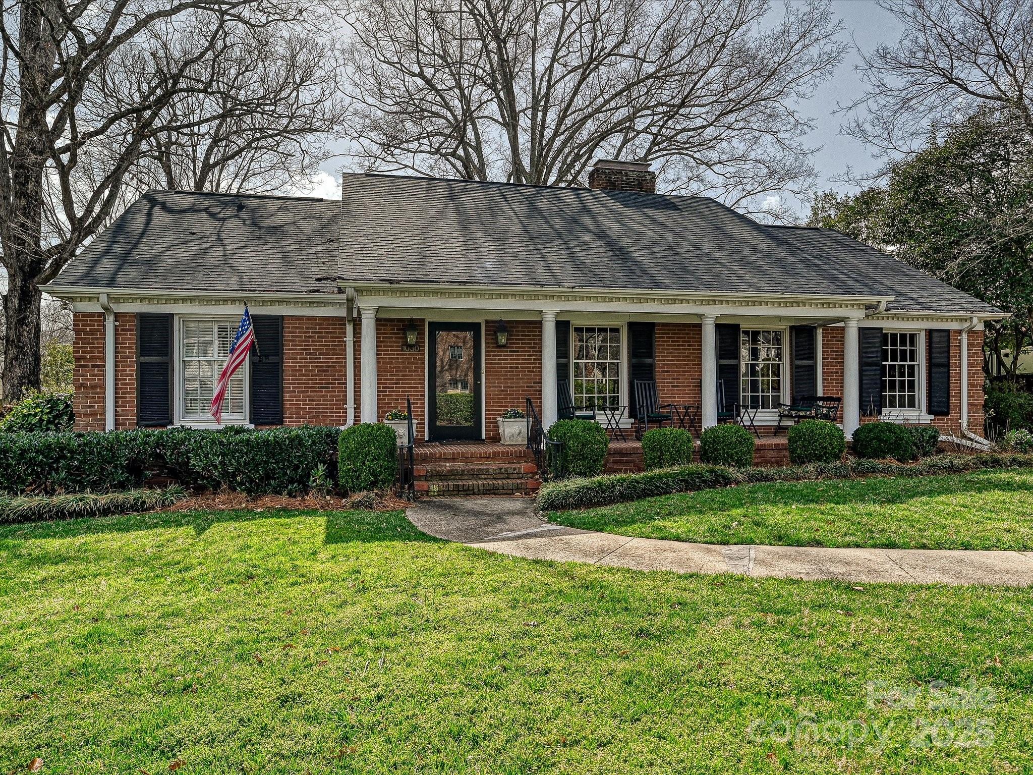 1030 Bolling Road