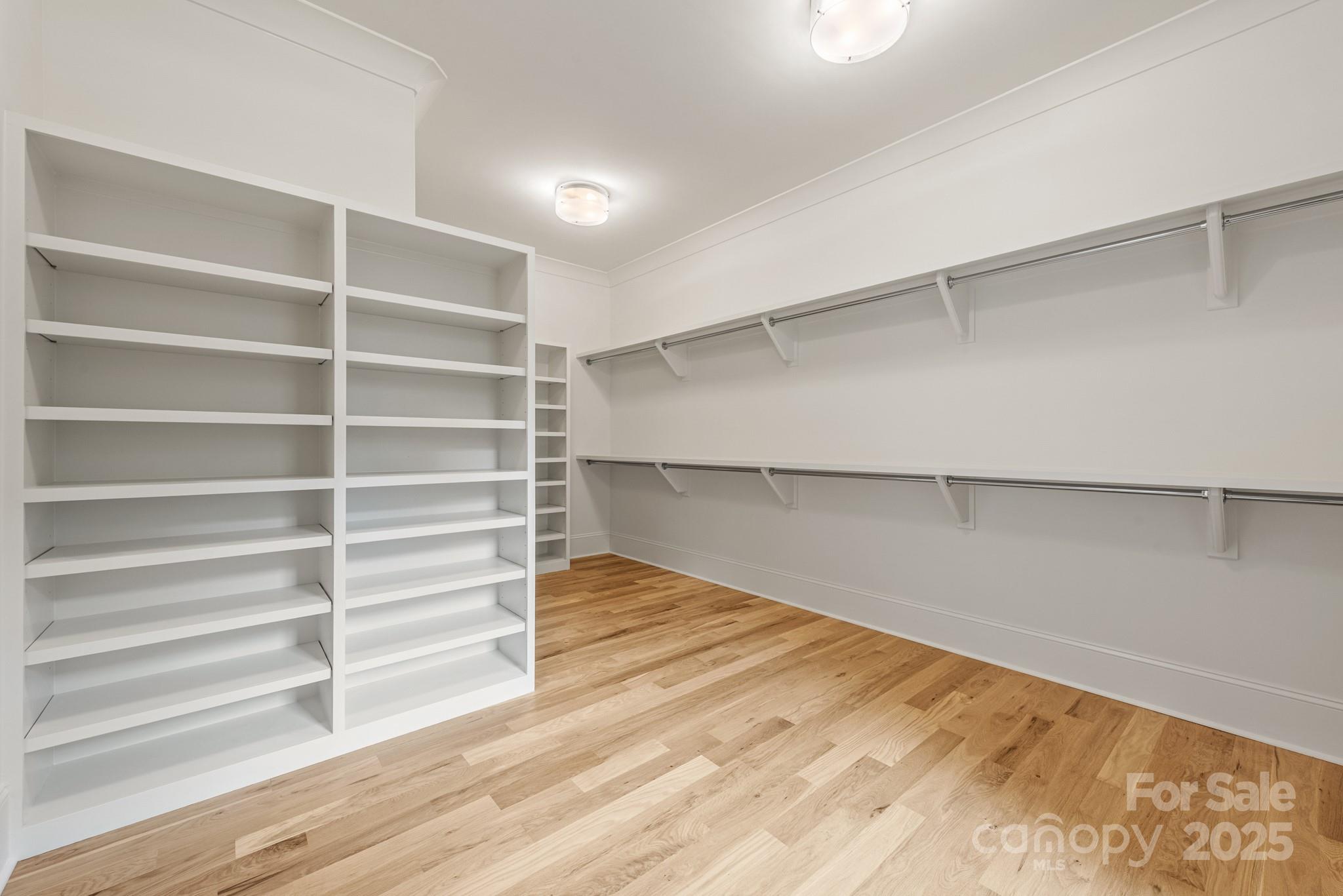 5124 Lansing Drive