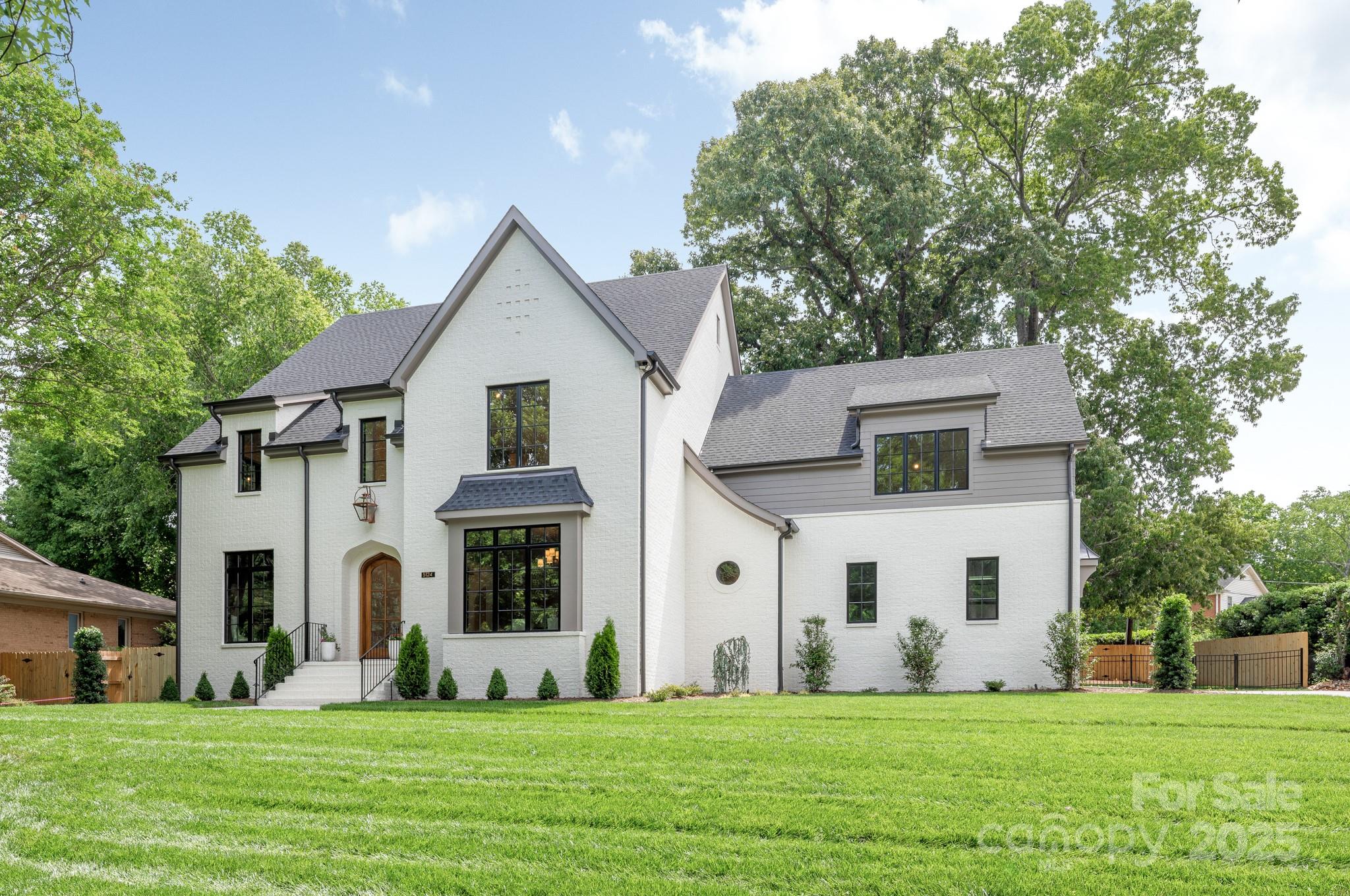 5124 Lansing Drive