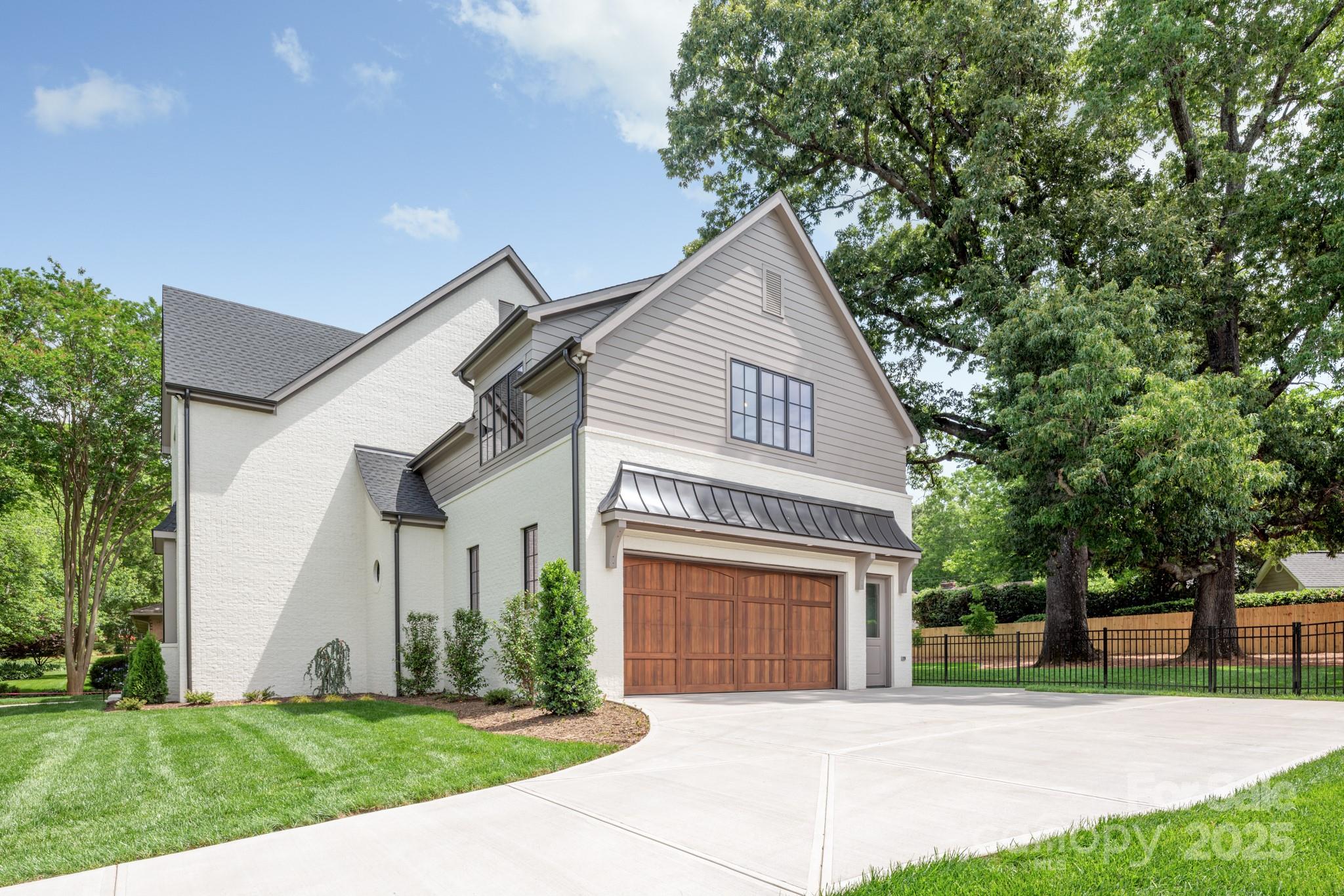 5124 Lansing Drive