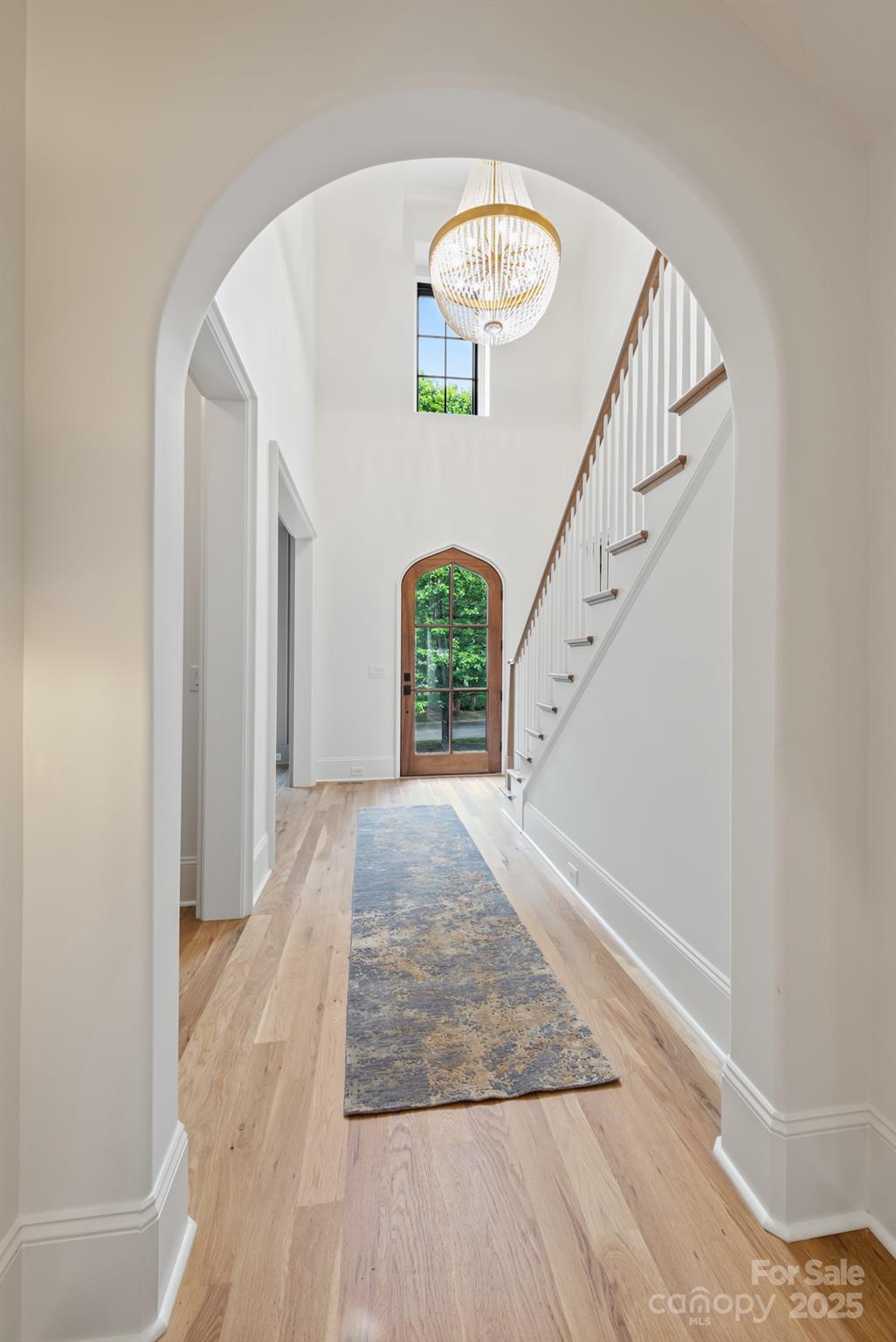 5124 Lansing Drive