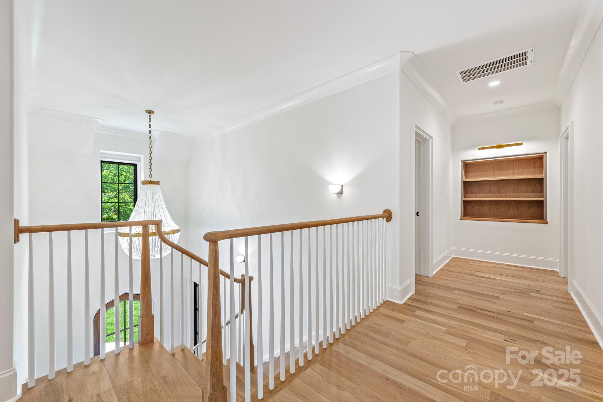 5124 Lansing Drive