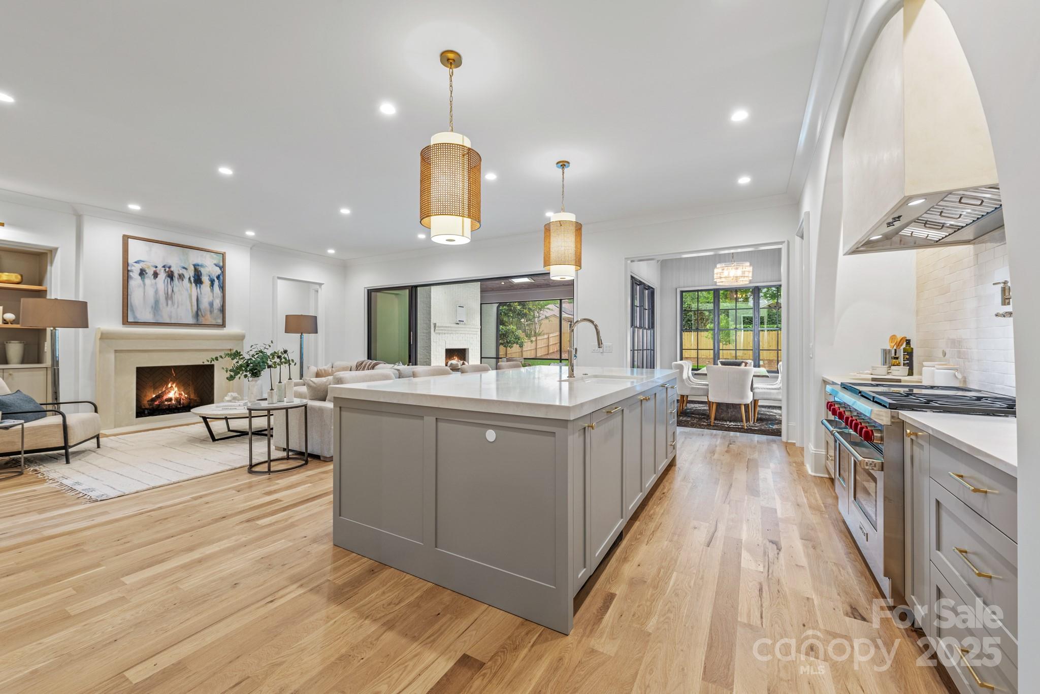 5124 Lansing Drive