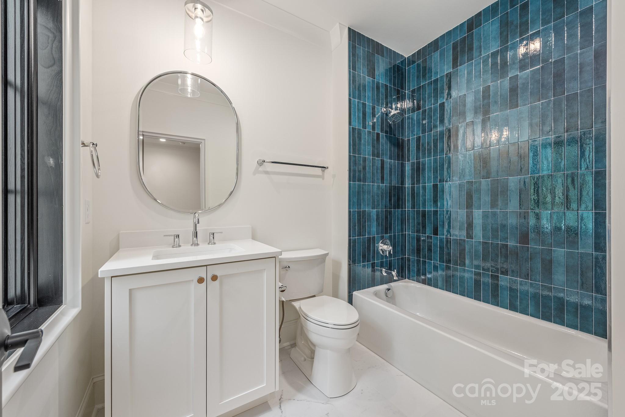 5124 Lansing Drive