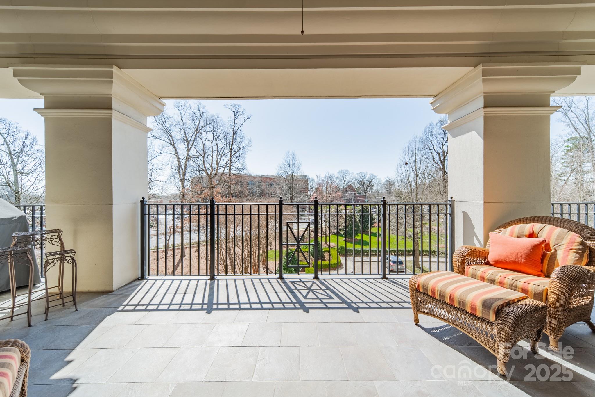 2823 Providence Road Unit: 236