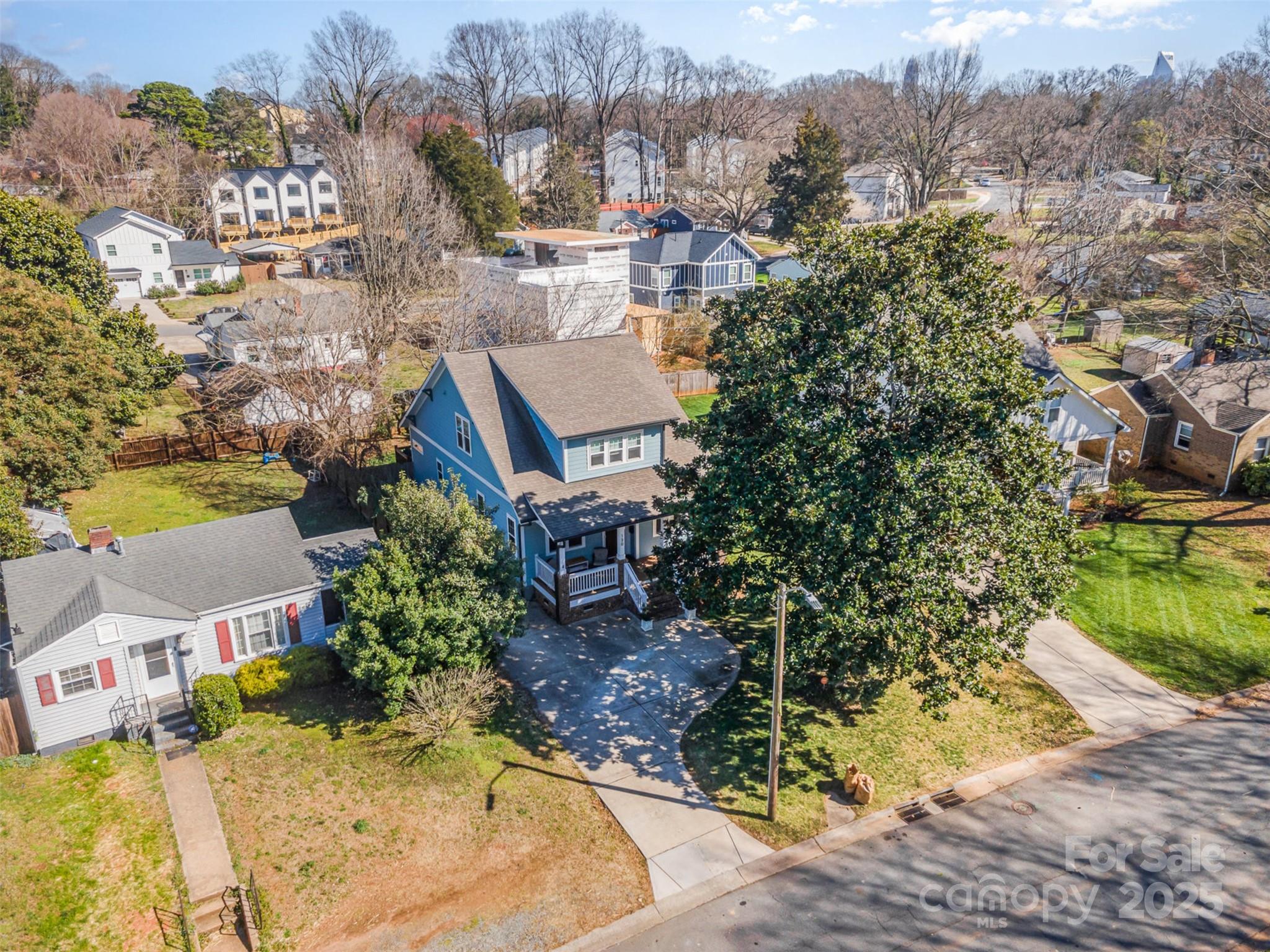 130 N Smallwood Place