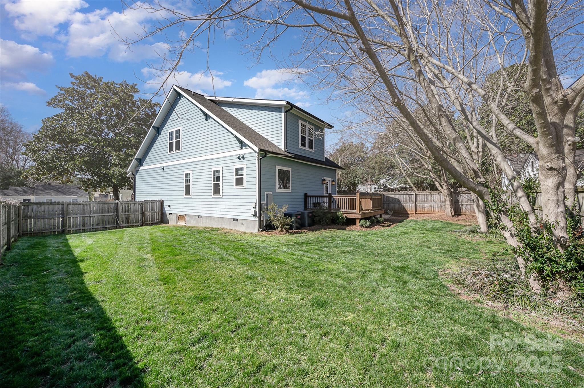 130 N Smallwood Place