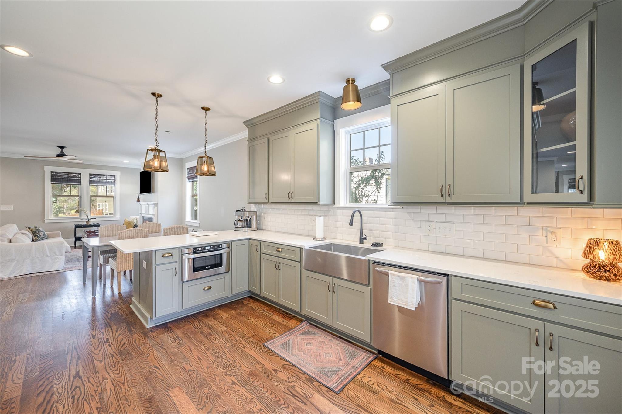 130 N Smallwood Place